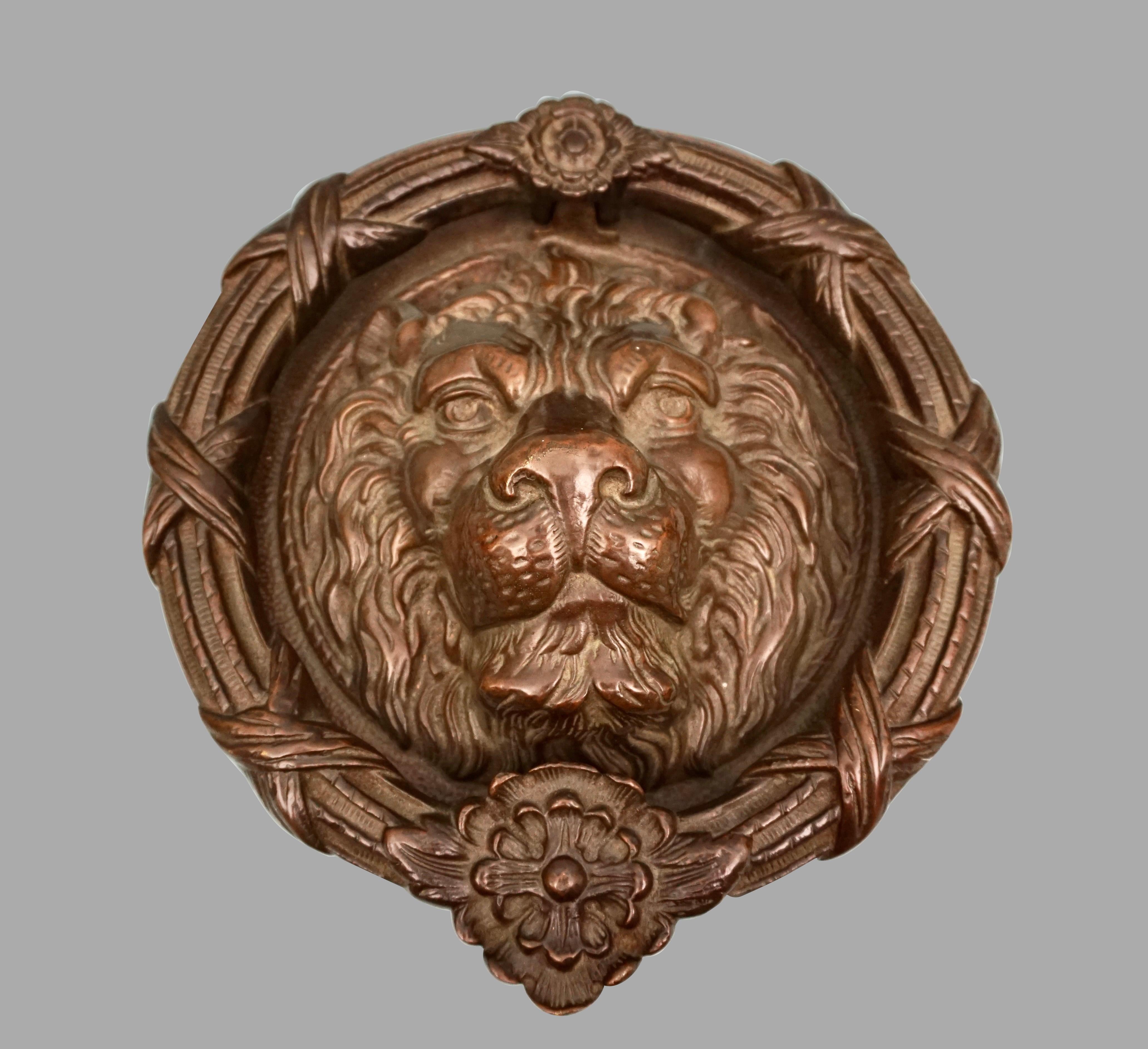 Round Cast Bronze Door Knocker in the Form of Lion's Head In Good Condition In San Francisco, CA