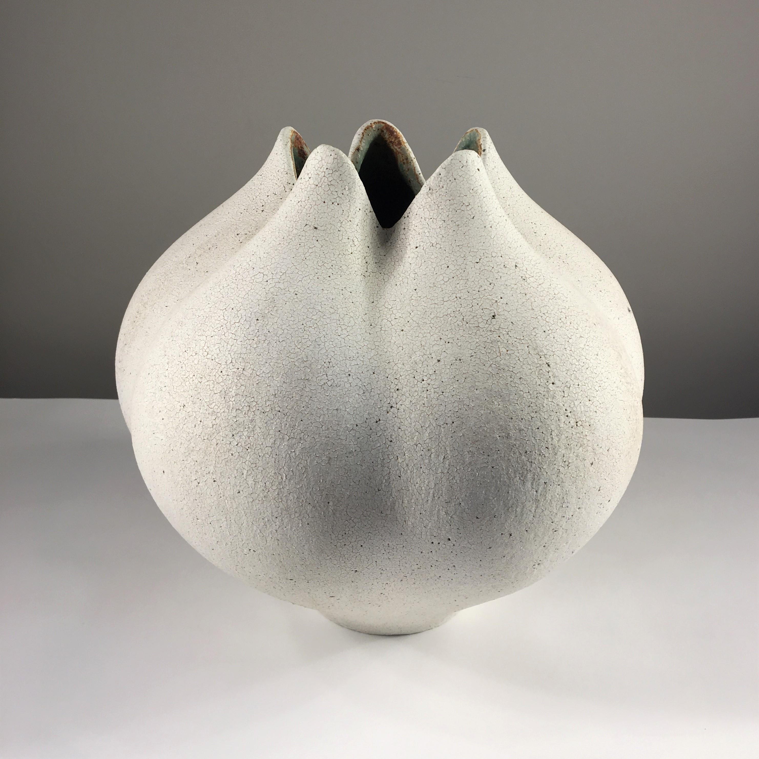 Organic Modern Round Ceramic Blossom Vase with Petals by Yumiko Kuga For Sale