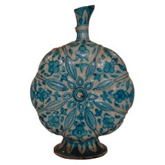 Round Ceramic Flask on "Piédouche", India, 18th Century