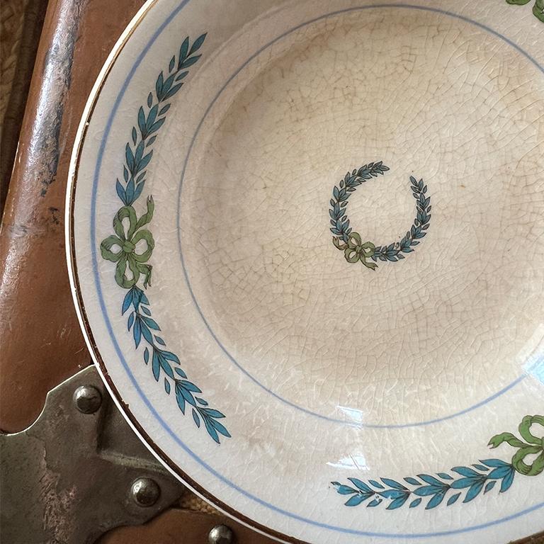 American Round Ceramic Laurel Trinket Dish in Cream Blue and Green Crooksville For Sale