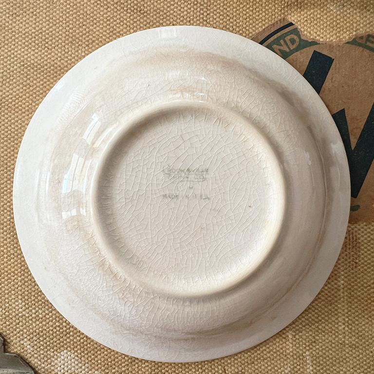 20th Century Round Ceramic Laurel Trinket Dish in Cream Blue and Green Crooksville For Sale