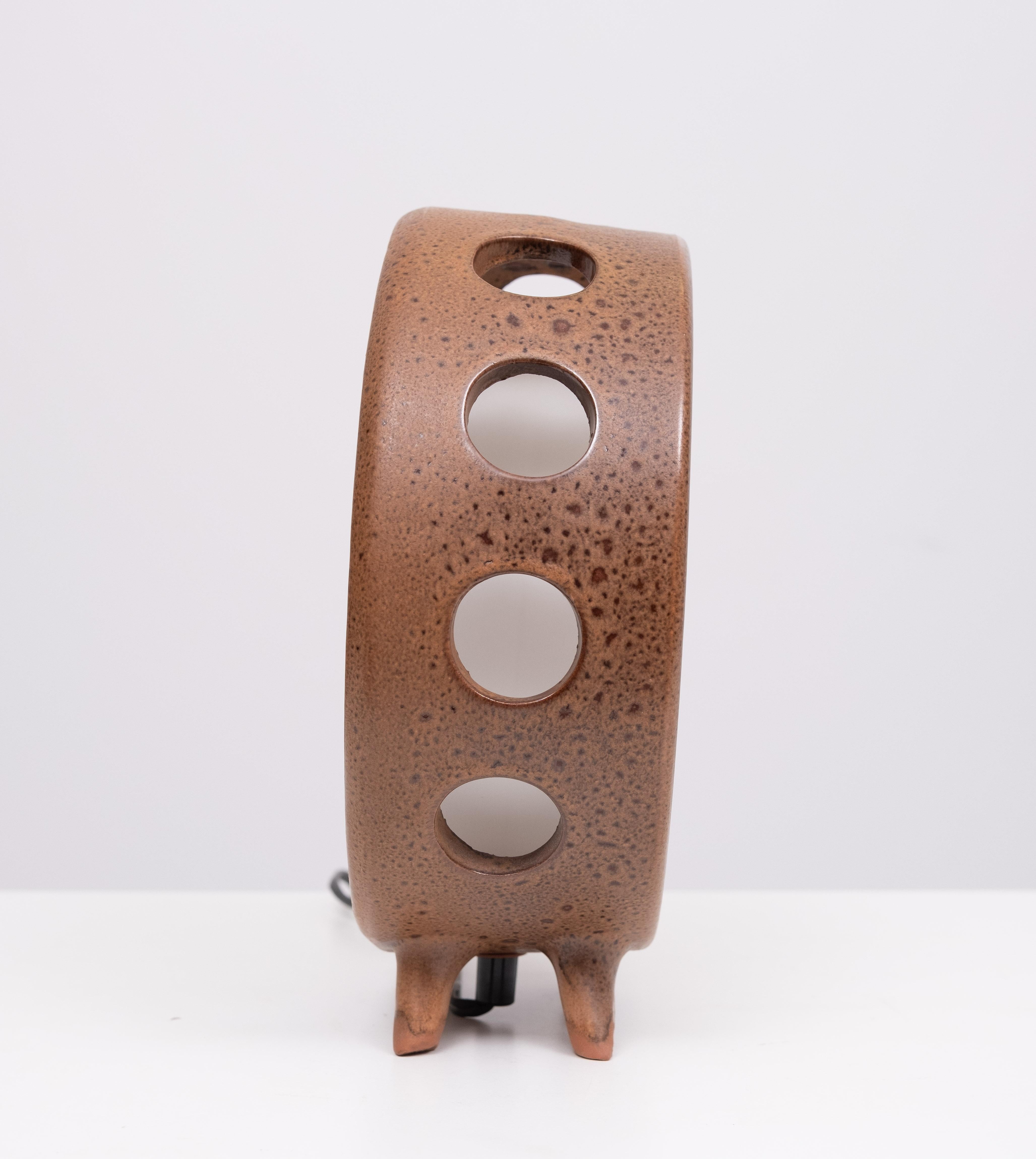 Allemand Lampe de table ronde en céramique, Allemagne, années 1960 en vente
