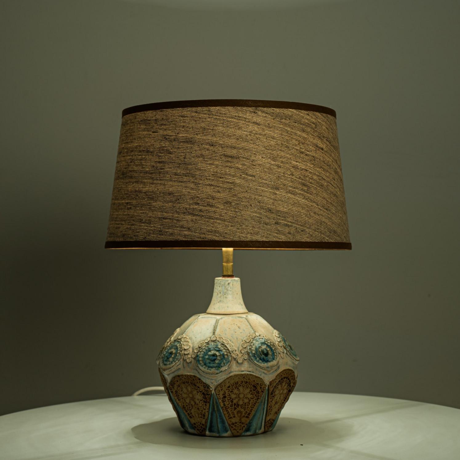 Round Ceramic Table Lamp with Custom Silk Lampshade by René Houben For Sale 1