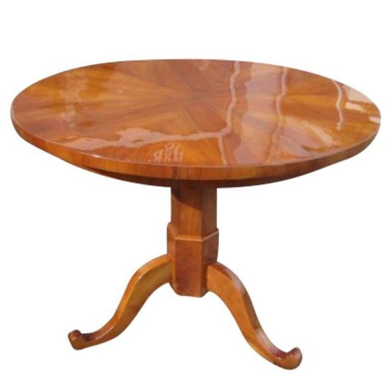 Round Cherrywood Table from the Biedermeier Era