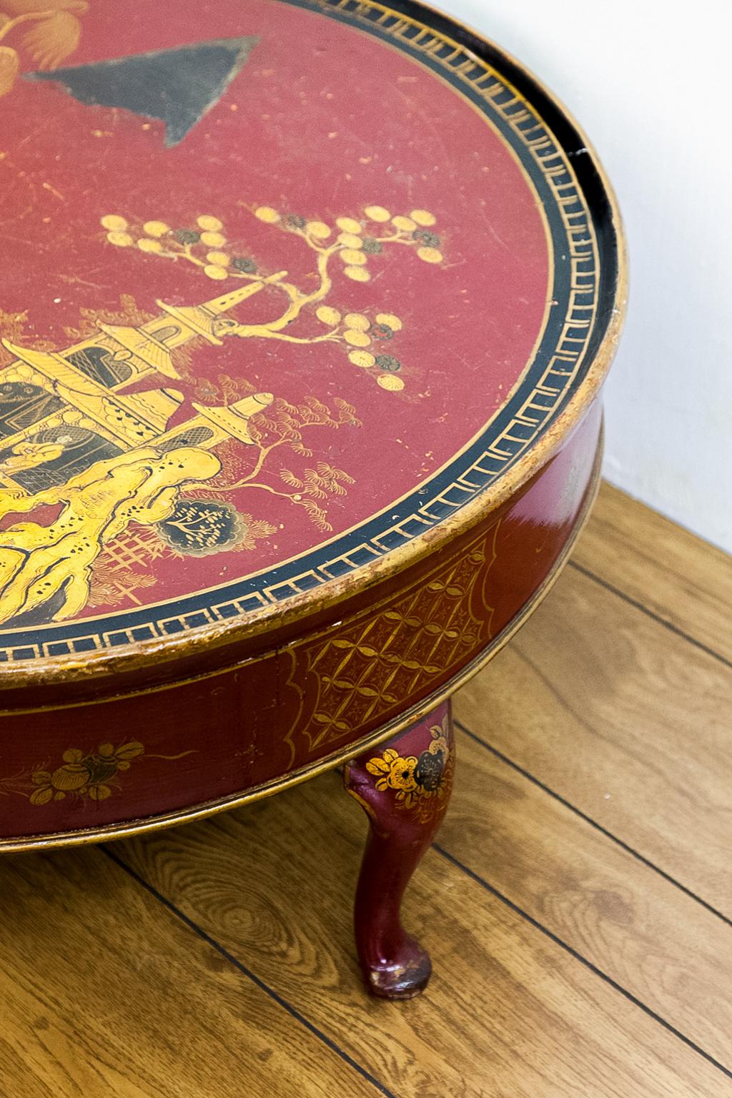Round Chinese Chinoiserie Coffee Table In Good Condition In Wilson, NC