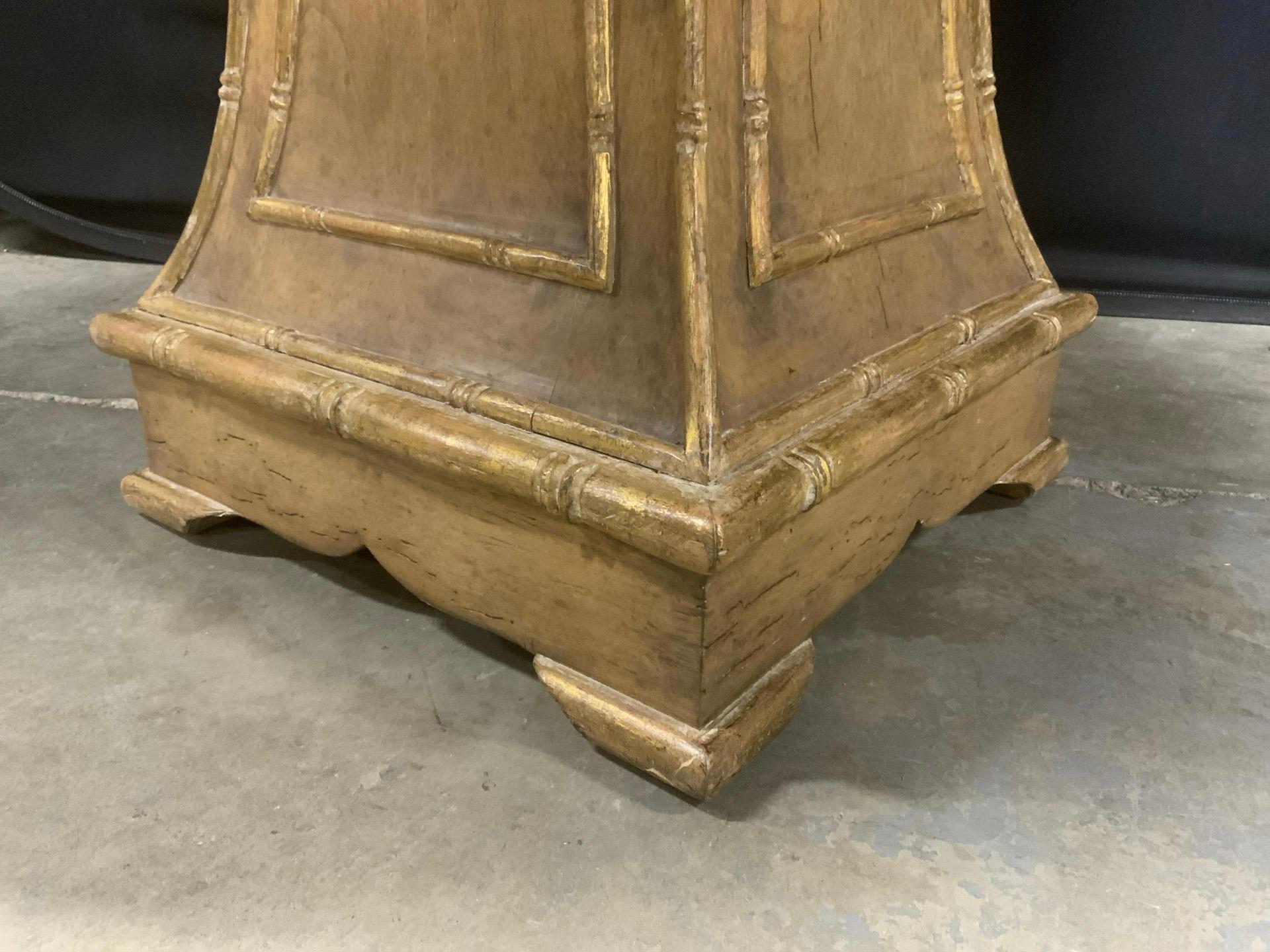Round Chippendale Style Pedestal Dining Table For Sale 3