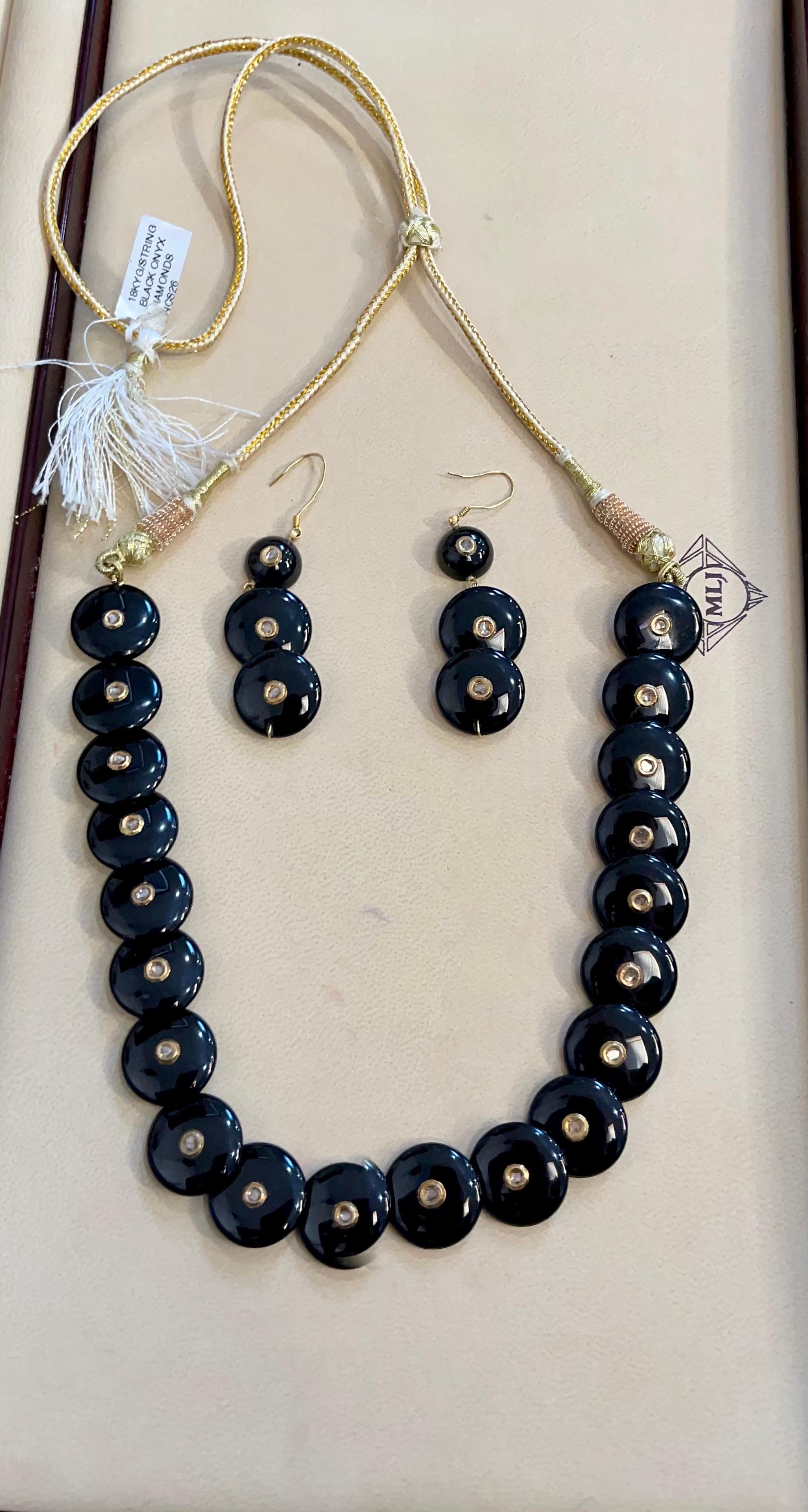 Round Circle Black Onyx with Rose Cut Diamond 18 Karat Gold Necklace, Earrings For Sale 1