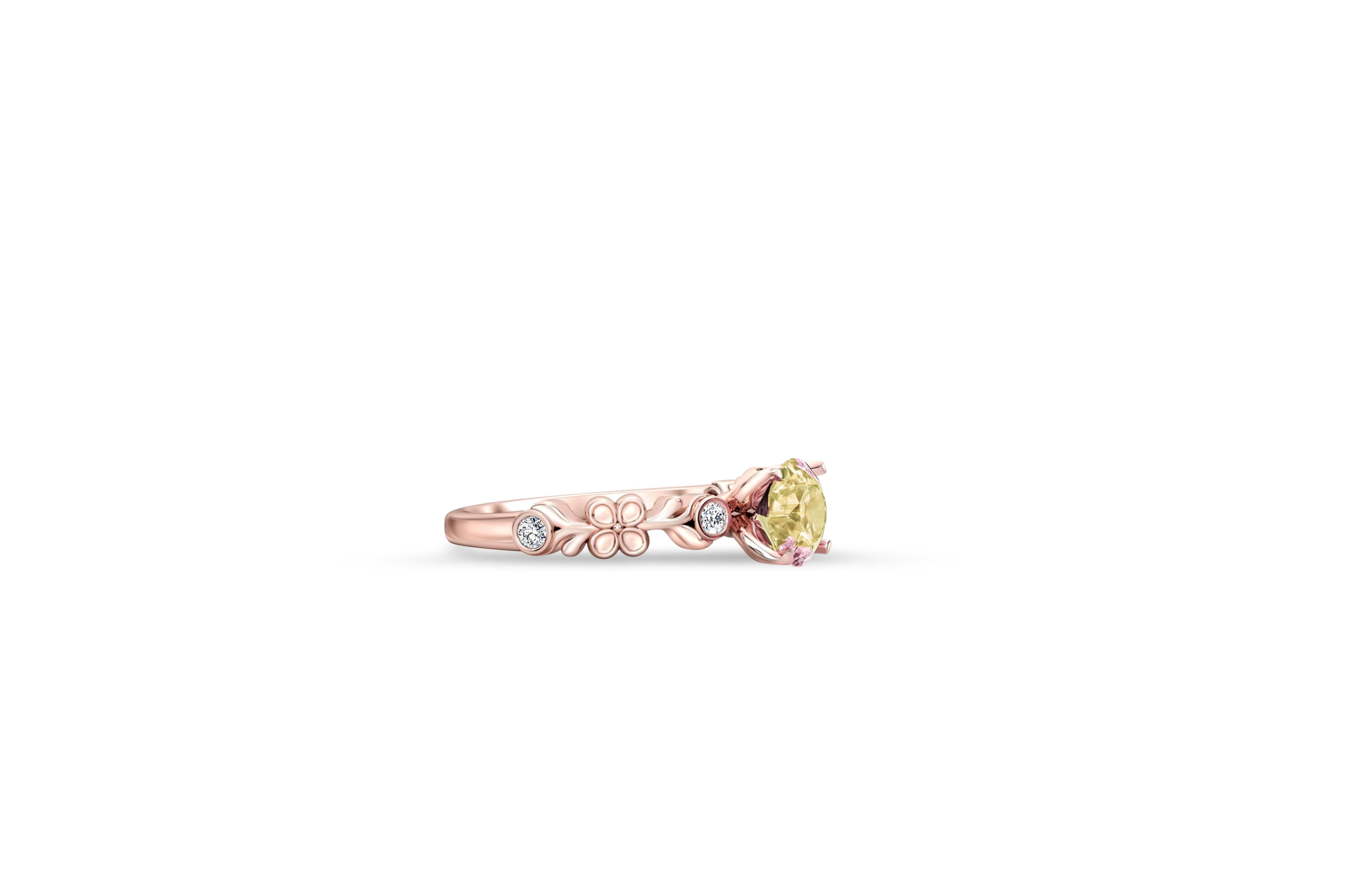 Im Angebot: Round citrine ring. () 2