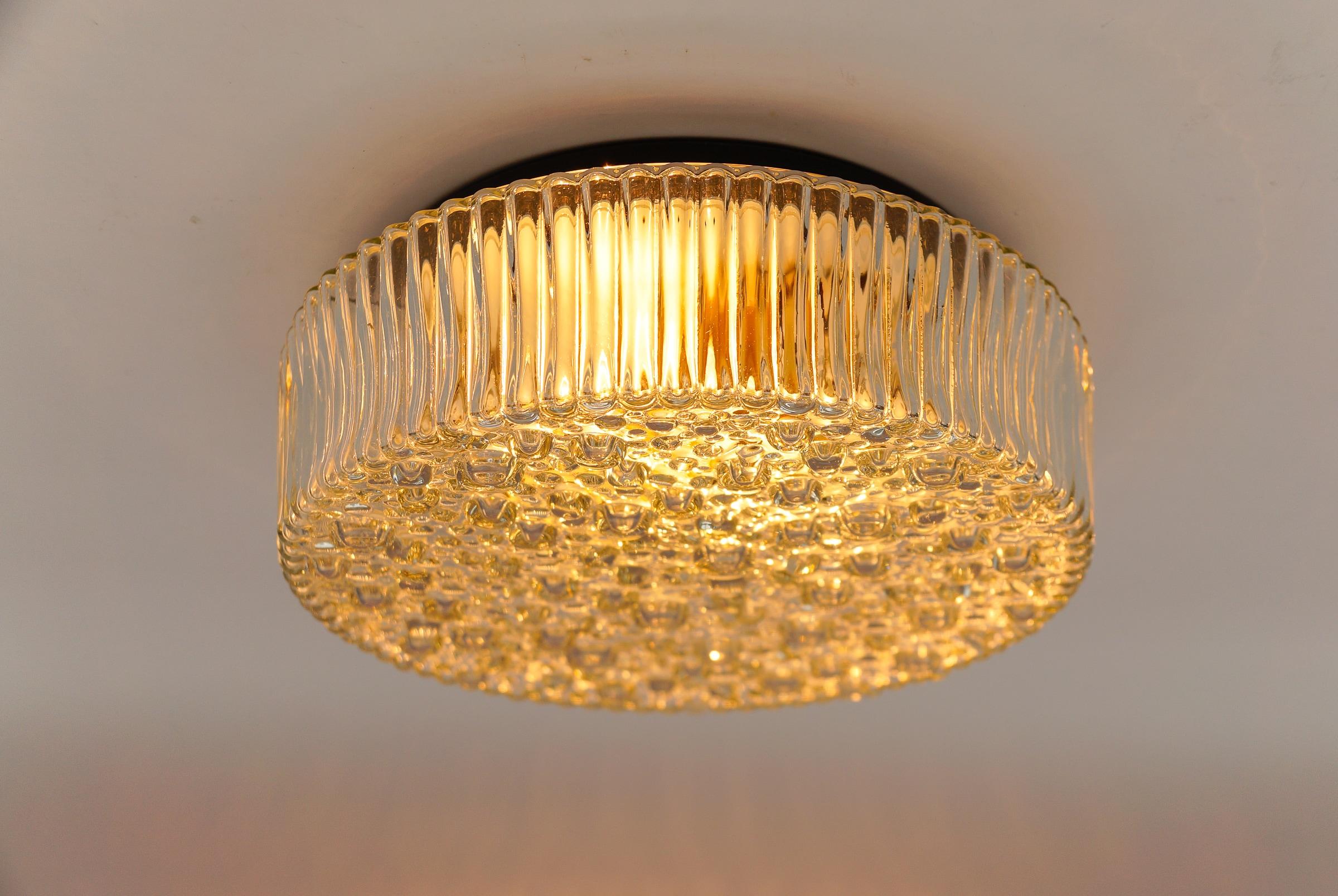 Runde Klarglasblase als Unterputzleuchte oder Wandlampe von Helena Tynell, 1960er Jahre im Angebot 3