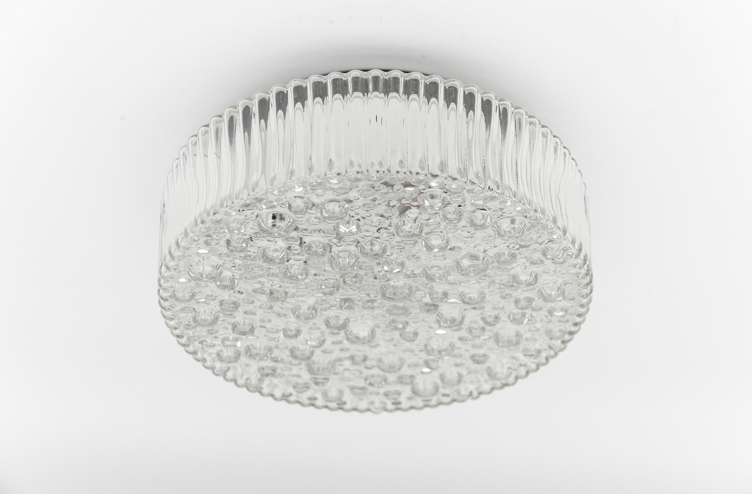 Runde Klarglasblase als Unterputzleuchte oder Wandlampe von Helena Tynell, 1960er Jahre (Mitte des 20. Jahrhunderts) im Angebot