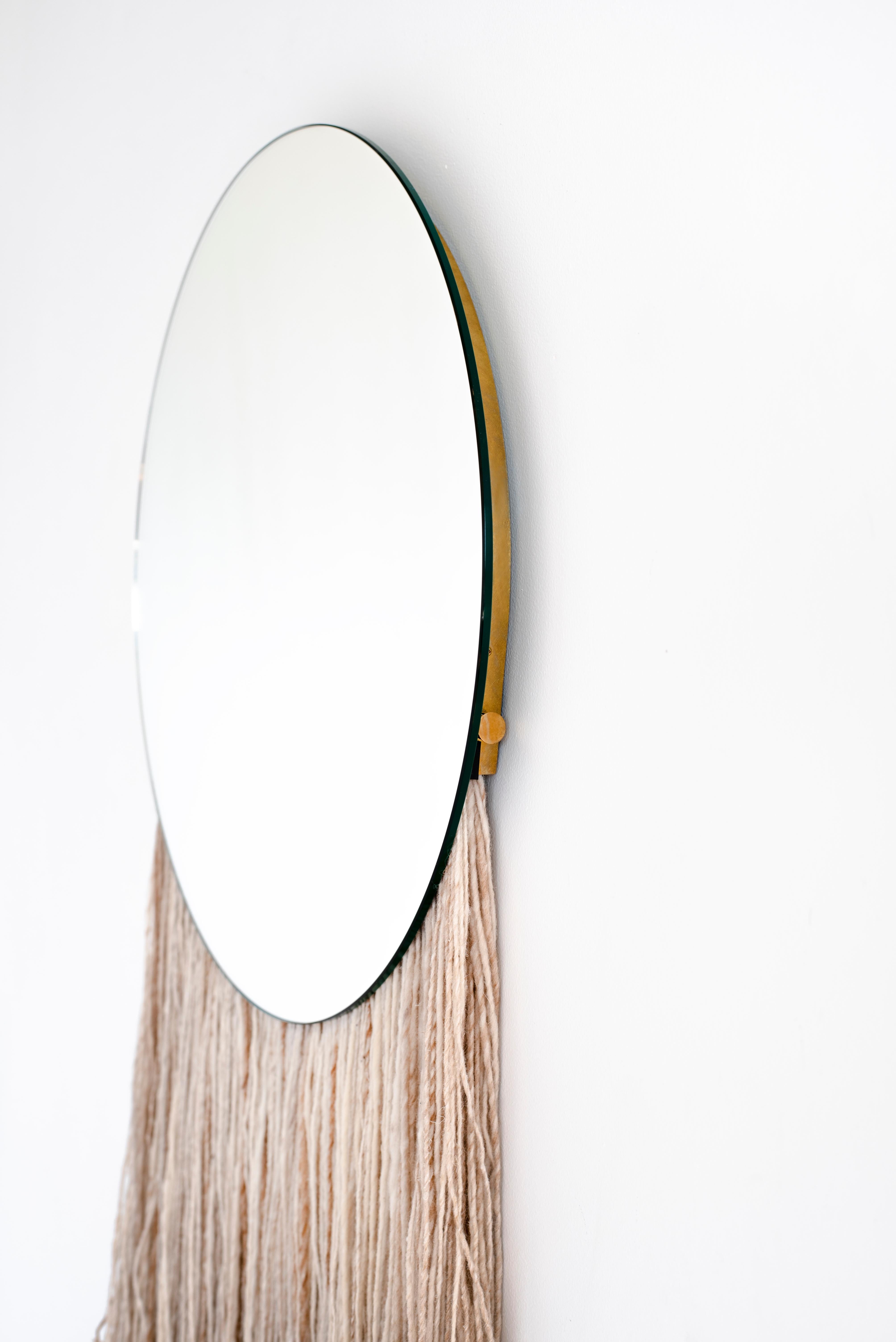Round Clear Mirror with Fiber - Contemporary Eos Mirror by Ben & Aja Blanc In New Condition For Sale In Rumford, RI