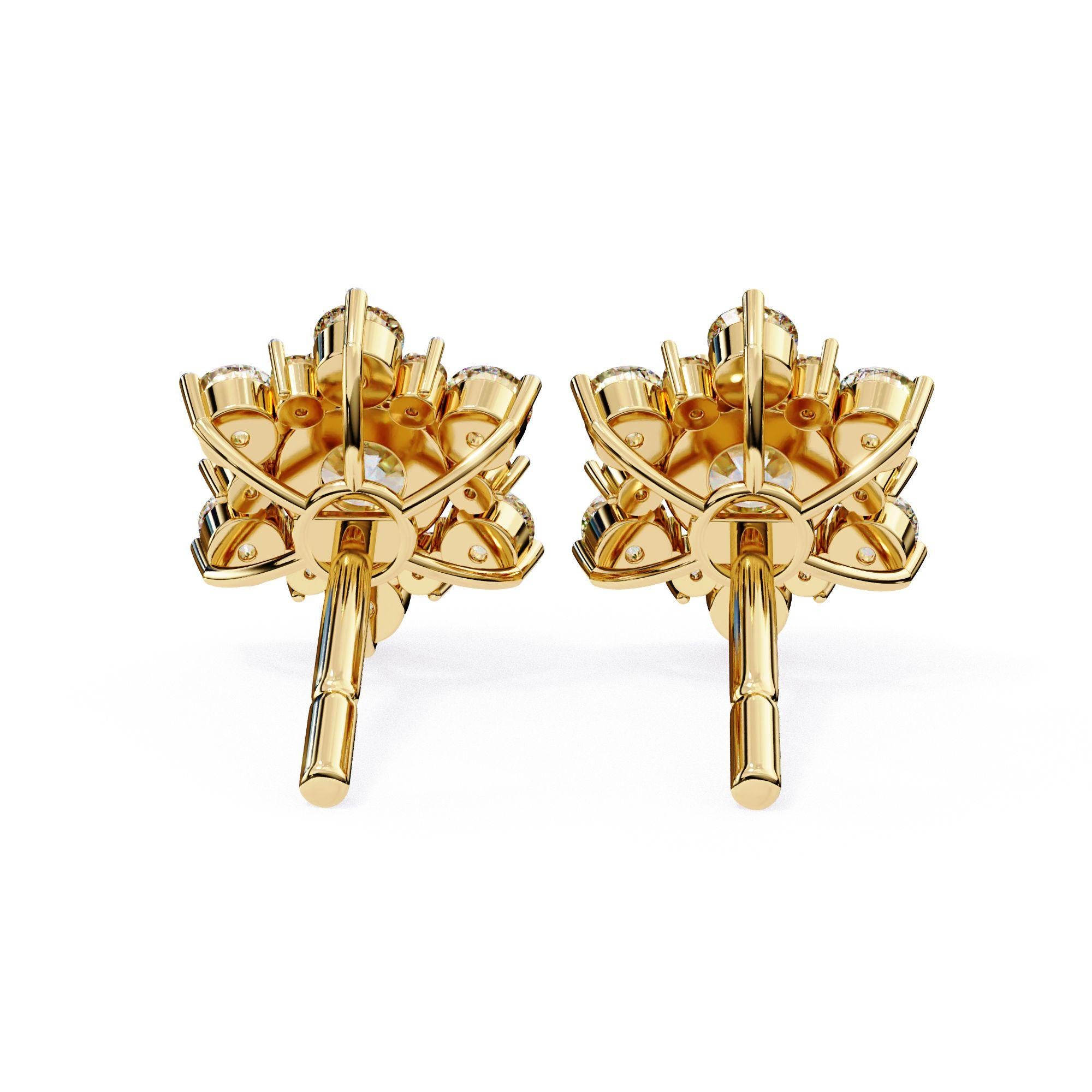 Boucle d'oreille diamant floral en grappe ronde Boucle d'oreille délicate Unisexe en vente