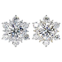 Round Cluster Floral Diamond Earring Dainty Earring