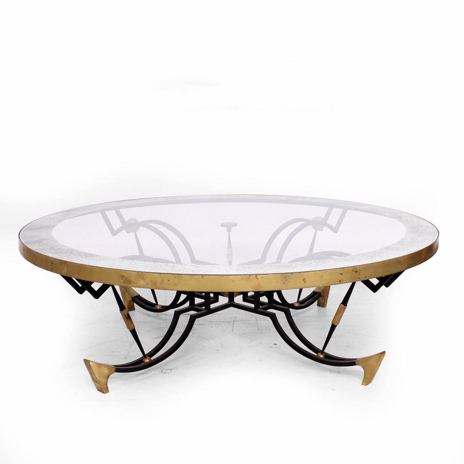 Round Cocktail Coffee Table Attributed to Arturo Pani In Excellent Condition In Chula Vista, CA