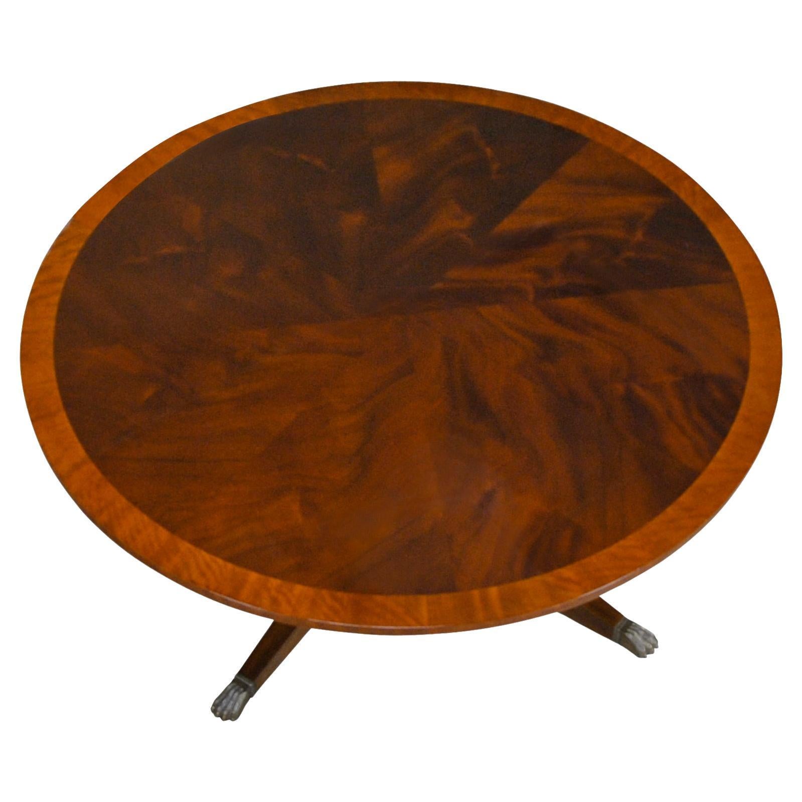 Runder Cocktailtisch