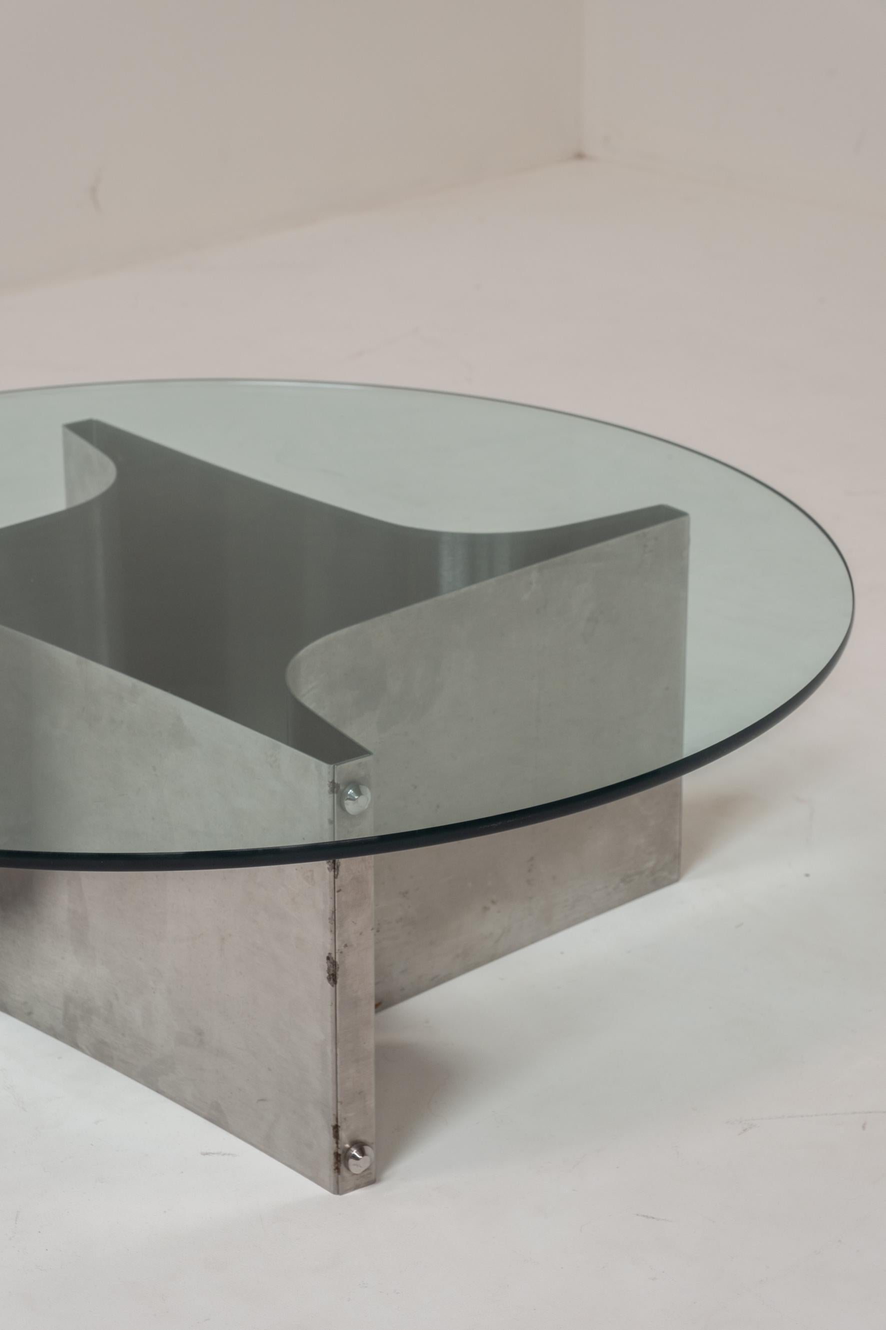 Français Round coffee table by François Monnet, France, 1970s en vente