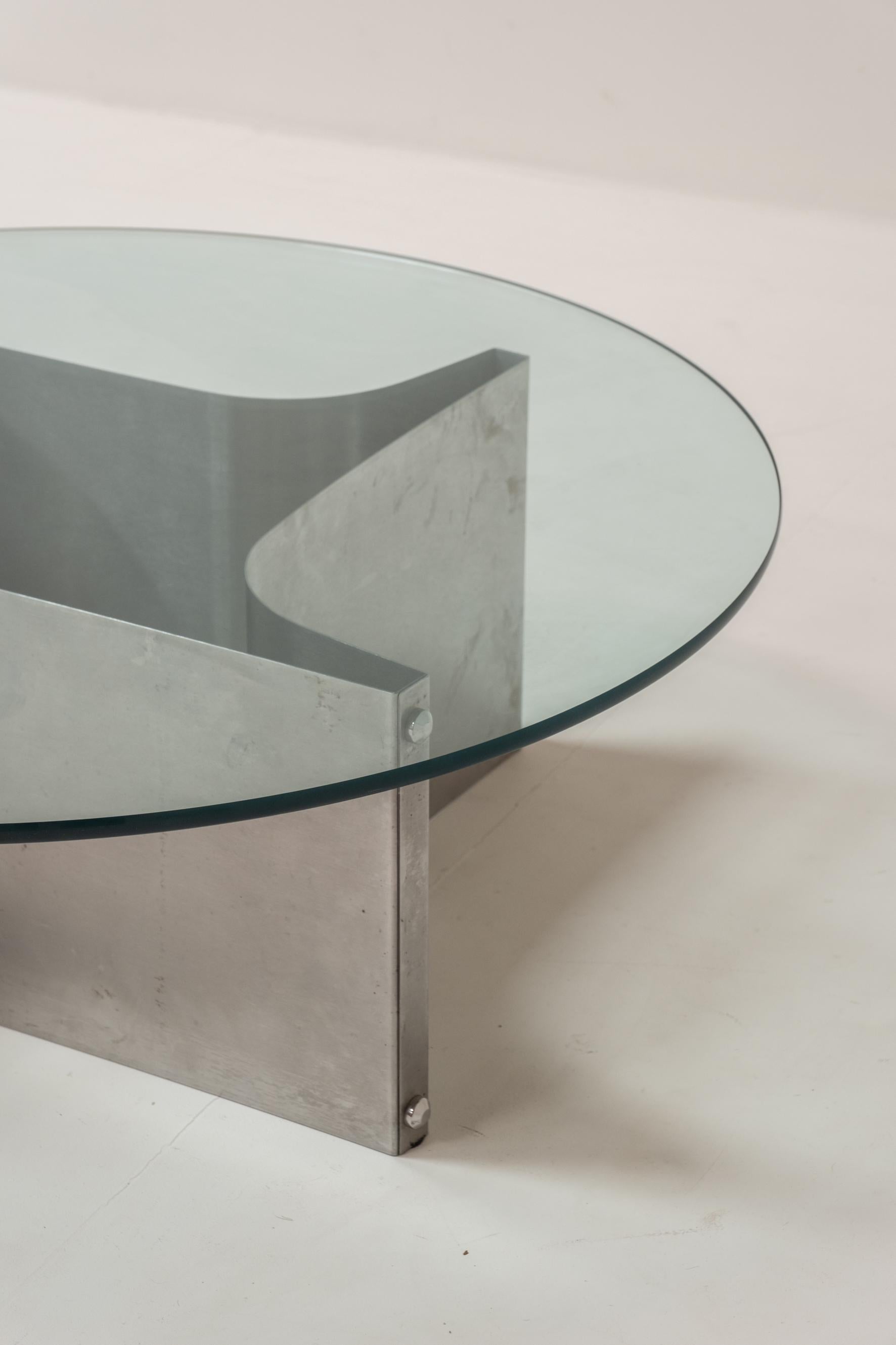 Round coffee table by François Monnet, France, 1970s Bon état - En vente à Boom, Vlaams Gewest