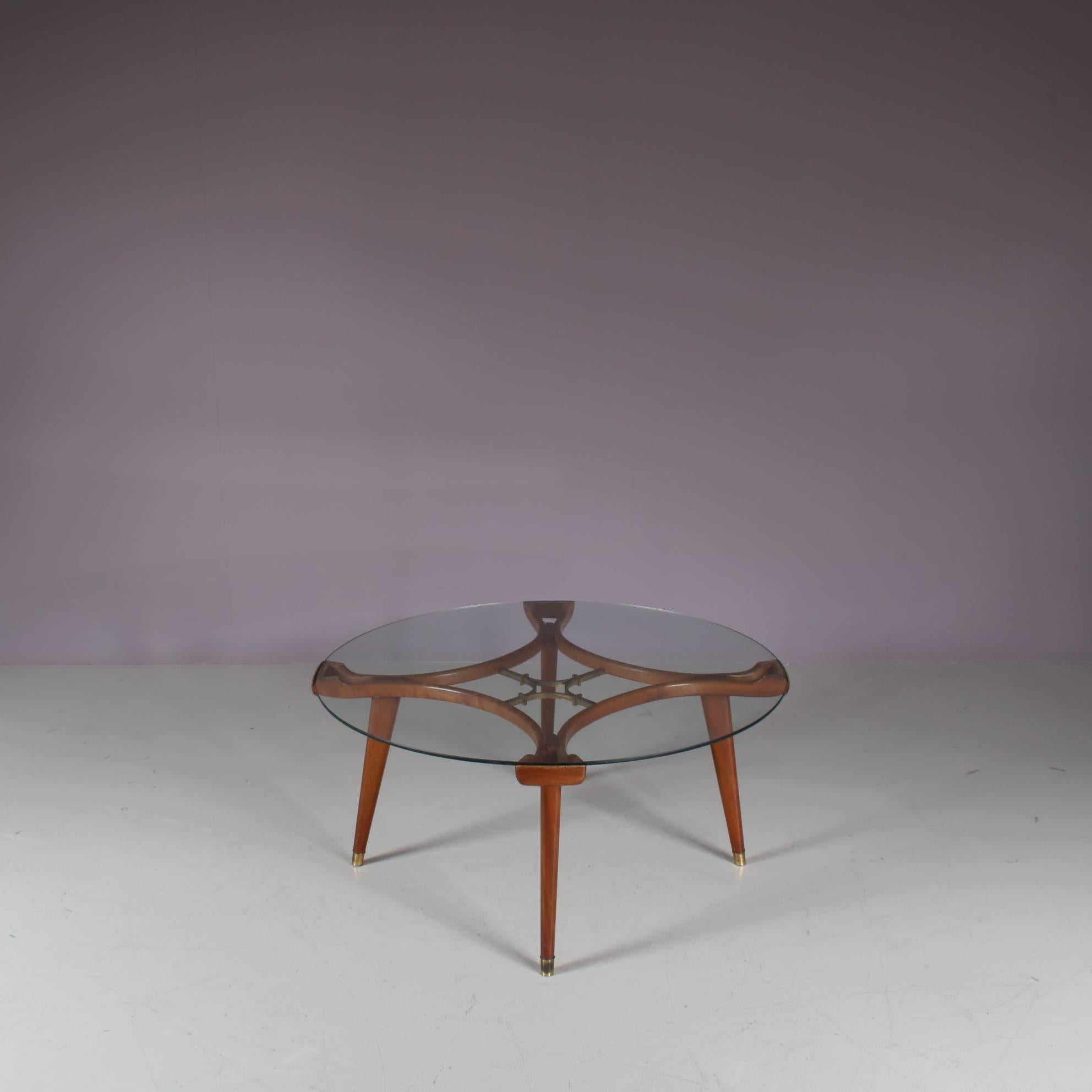 Round Coffee Table by William Watting for Fristo, circa 1955 For Sale 3