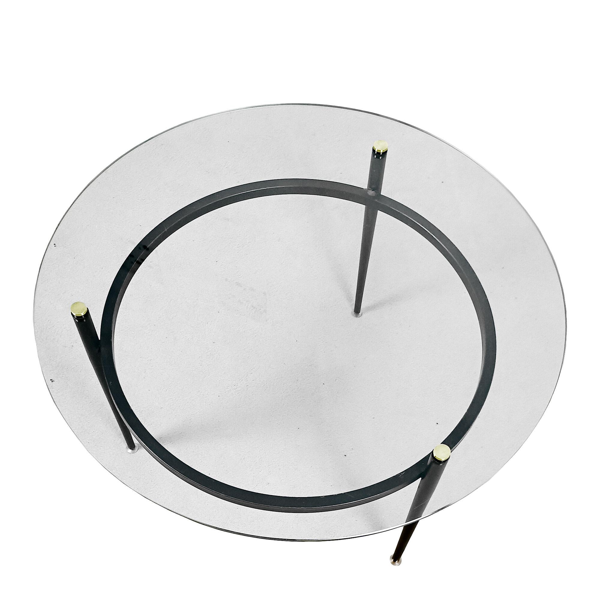 Français Table basse ronde - France 1950 en vente