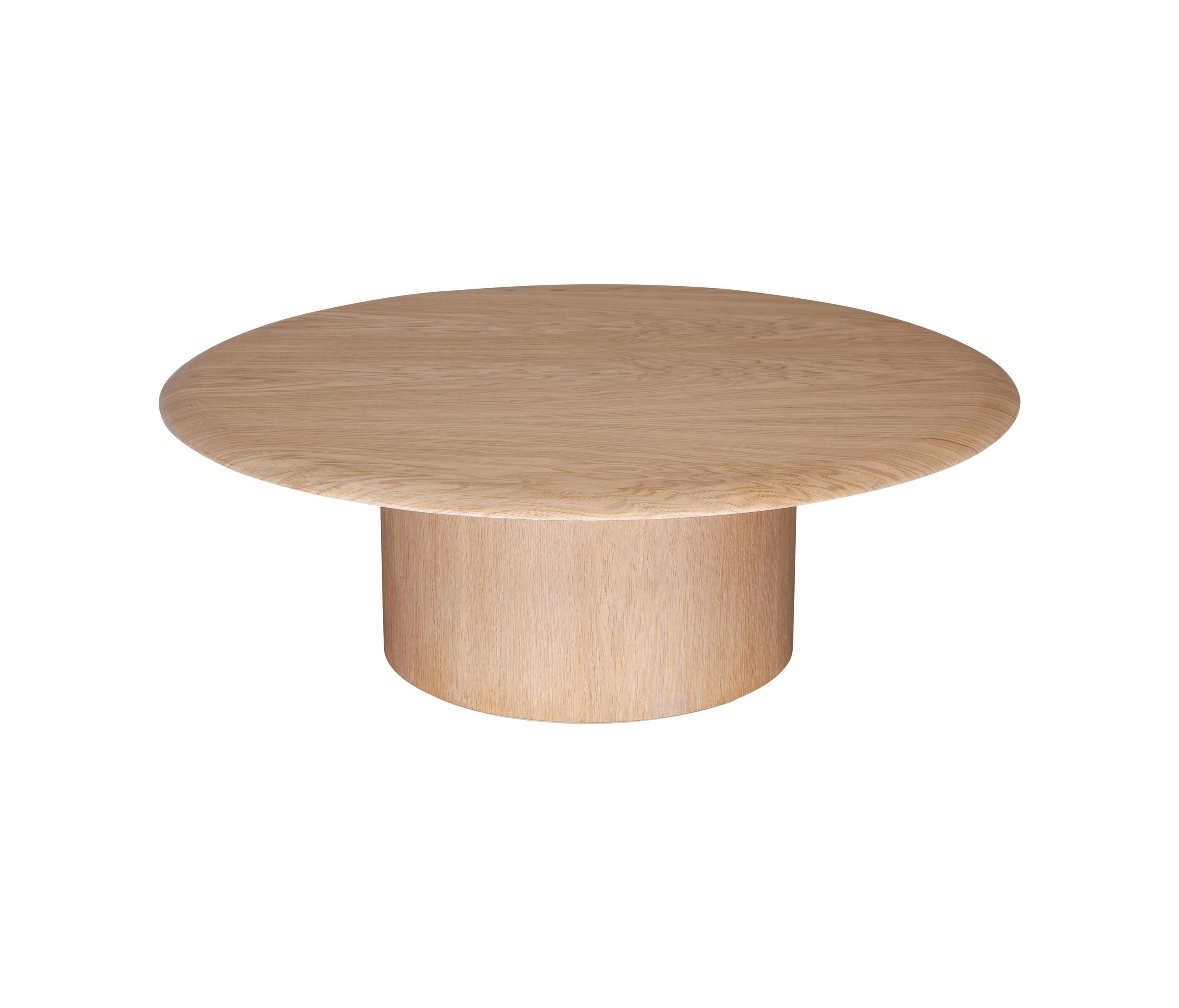 Round Coffee Table In Custom Lacquer & Wood Finishes In New Condition For Sale In NEW YORK, NY