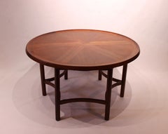Round Coffee Table in Teak of Danish Design from the 1960s