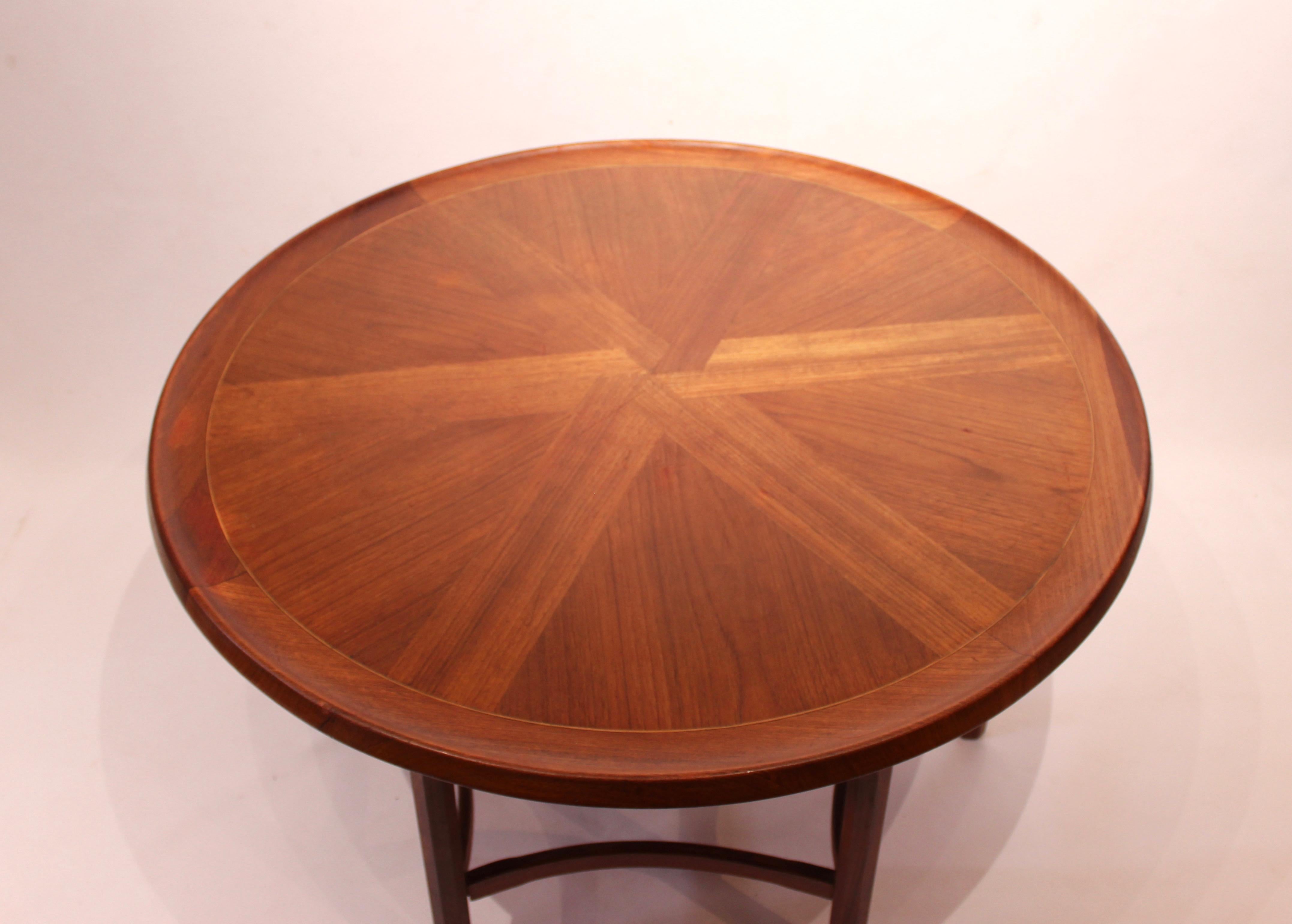 round danish coffee table