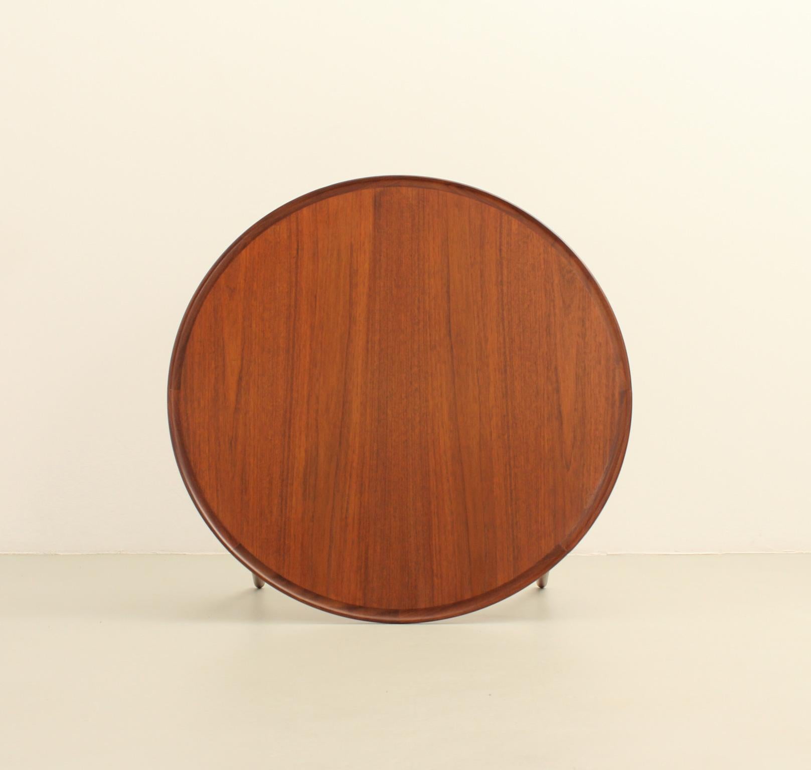 Round Coffee Table in Teak Wood by BC Møbler, Denmark, 1960's For Sale 7