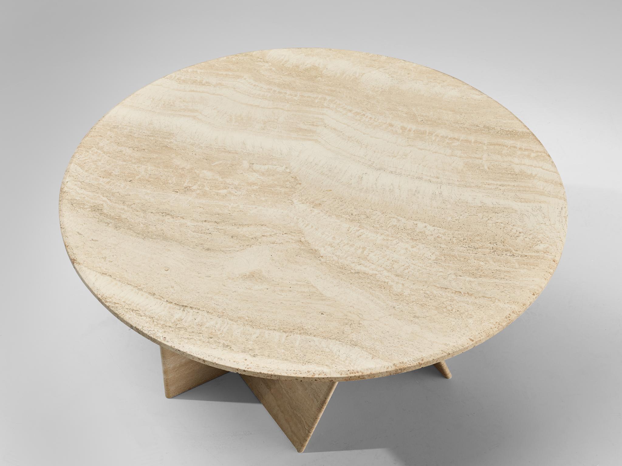 Round Coffee Table in Travertine In Good Condition In Waalwijk, NL