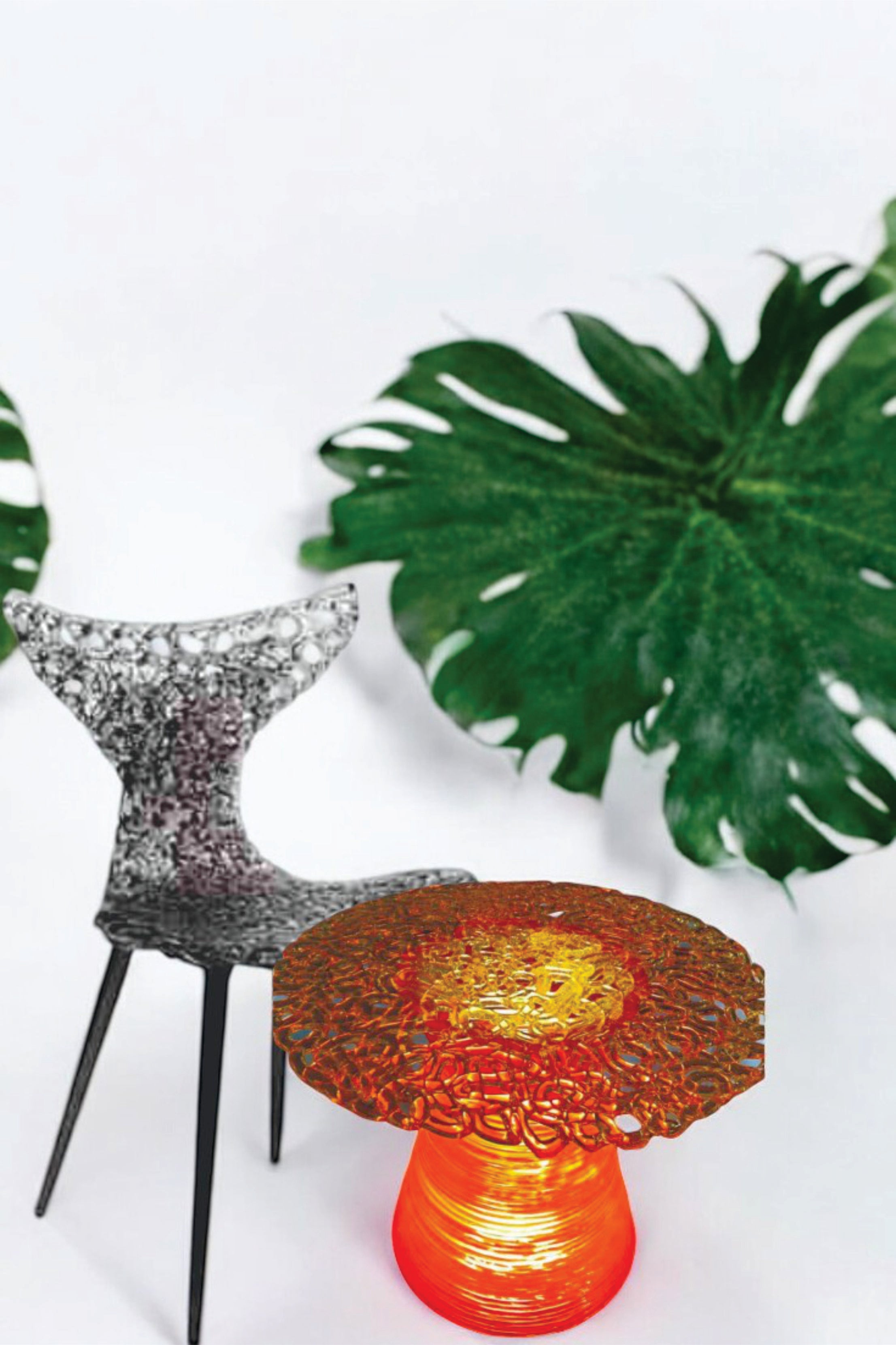 Stitched Round Coffee Table – Jade Green – Elegance on a Luminous Pedestal