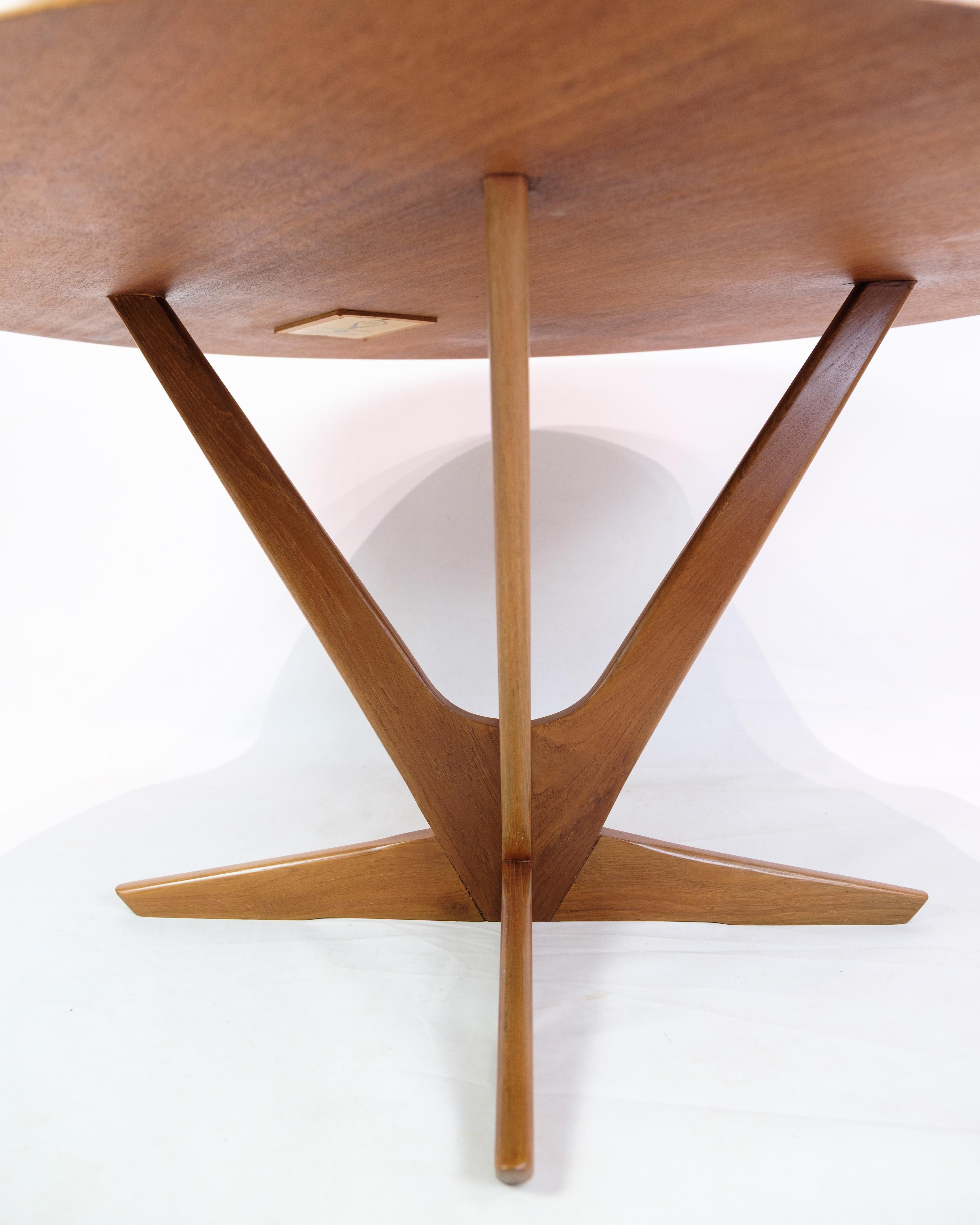 Round Coffee Table Made In Teak By Holger Georg Jensen For Kubus From 1960s In Good Condition For Sale In Lejre, DK