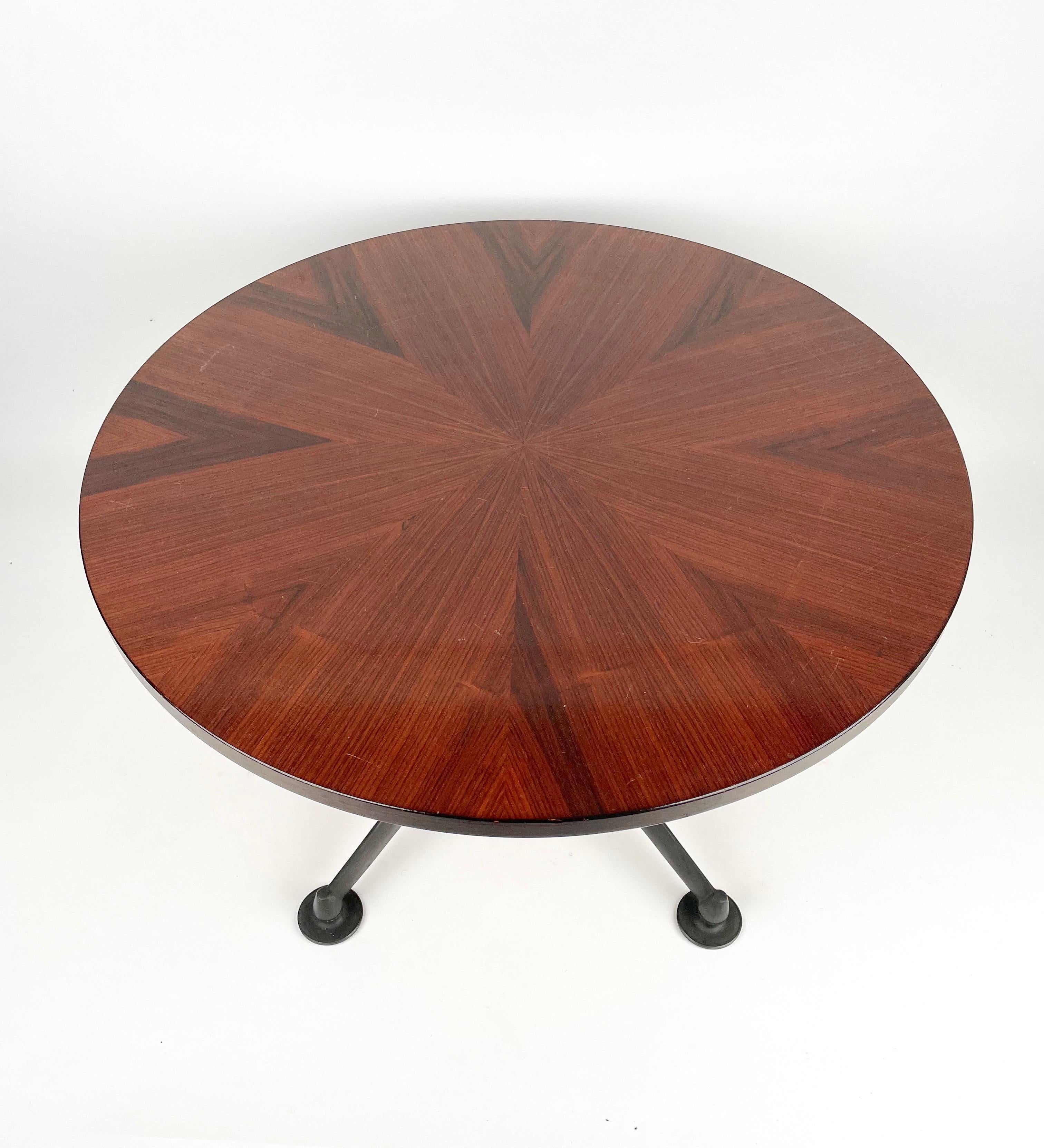 Round Coffee Table Metal and Wood by Ico Parisi for MIM Roma Italy 1960s In Good Condition In Rome, IT