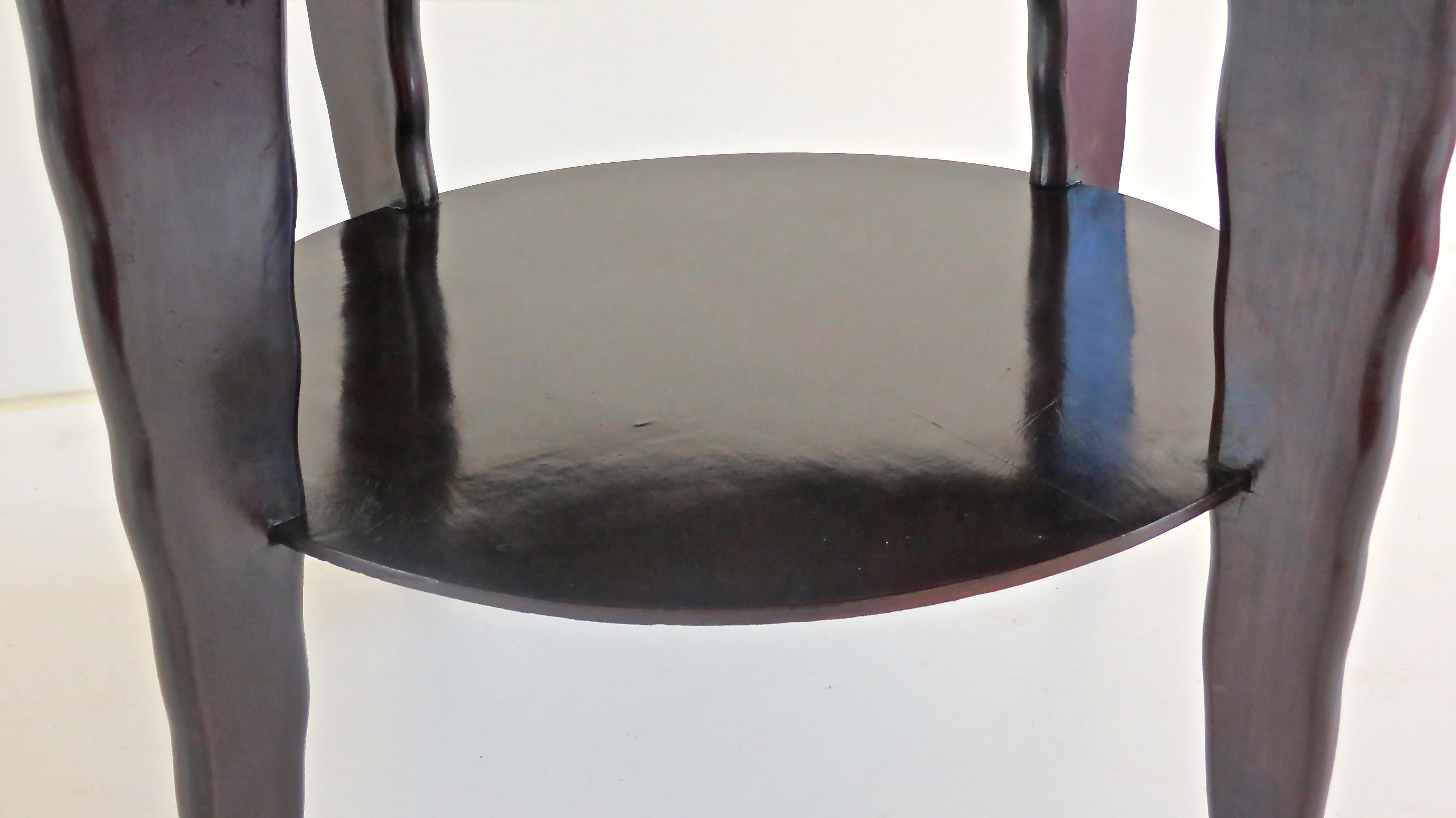 Round Coffee Table Mirror Top Black Laquered Two-Tier Attributed to Borsani 1940 In Good Condition For Sale In Rome, IT