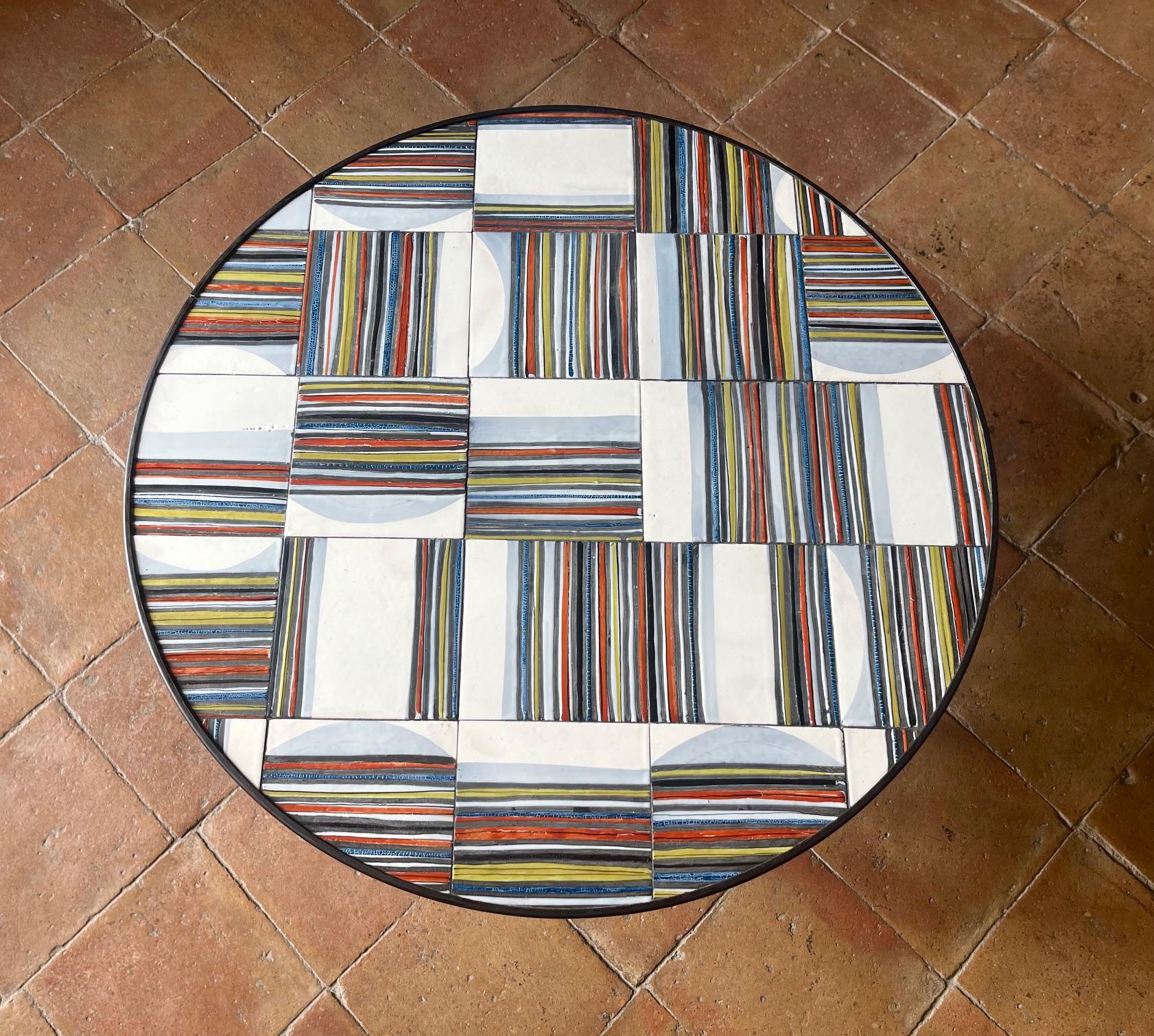 Glazed Round coffee table with tiles top, Roger Capron, Vallauris. circa 1960 For Sale