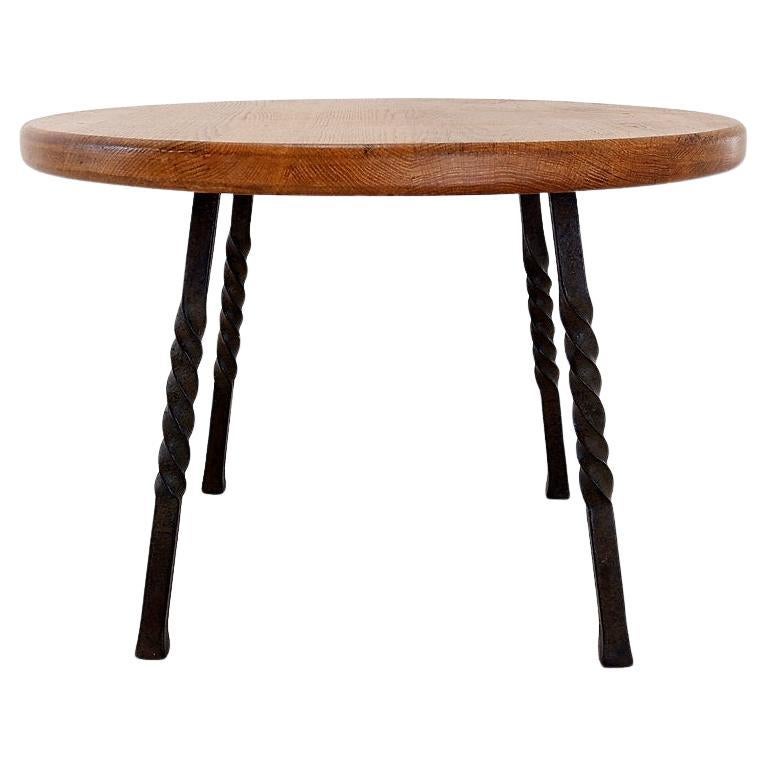 Table basse ronde avec base en fer forgé torsadé, France 1960s - Ø 67cm