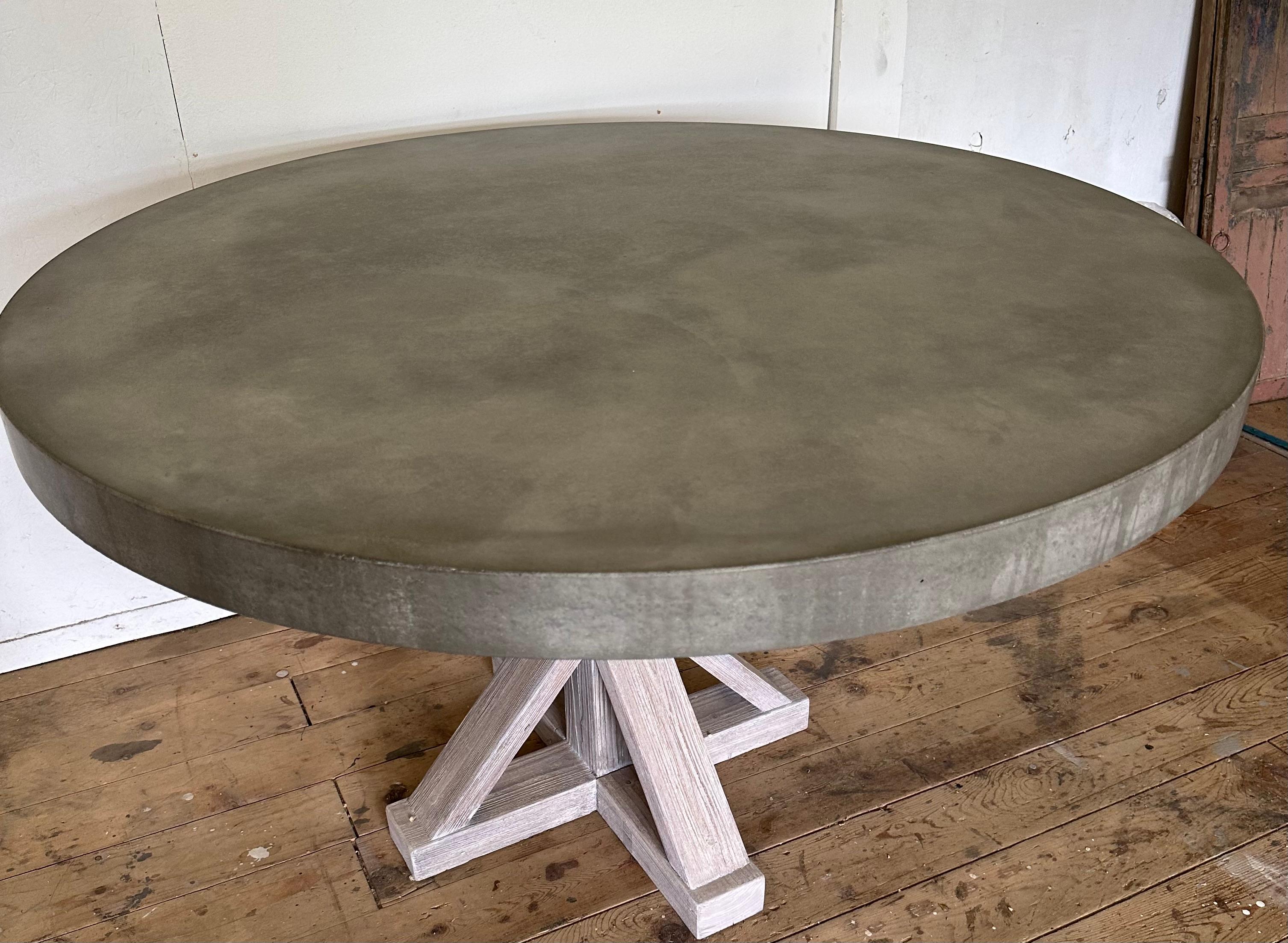 American Round Concrete Farmhouse Pedestal Dining Table For Sale