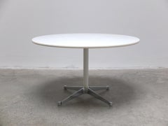 Round Conference or Dining Table by George Nelson for Herman Miller, 1960s