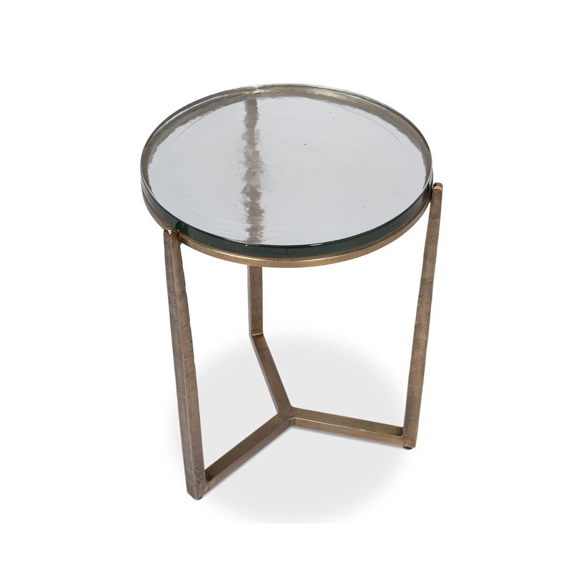 Runder Contemporary Beistelltisch (Asiatisch) im Angebot
