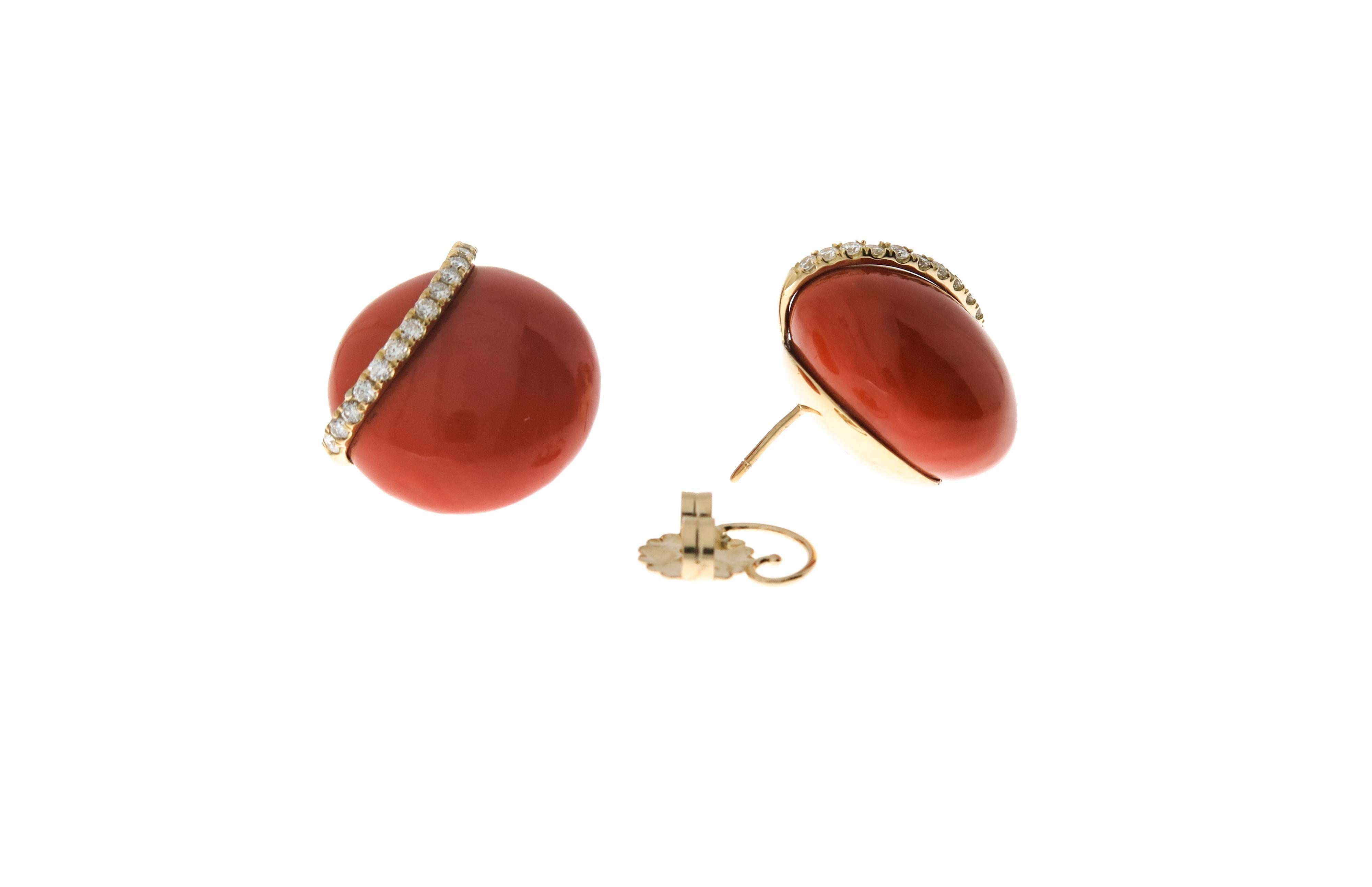 Round Coral and Diamond Earrings In New Condition In Greenwich, CT
