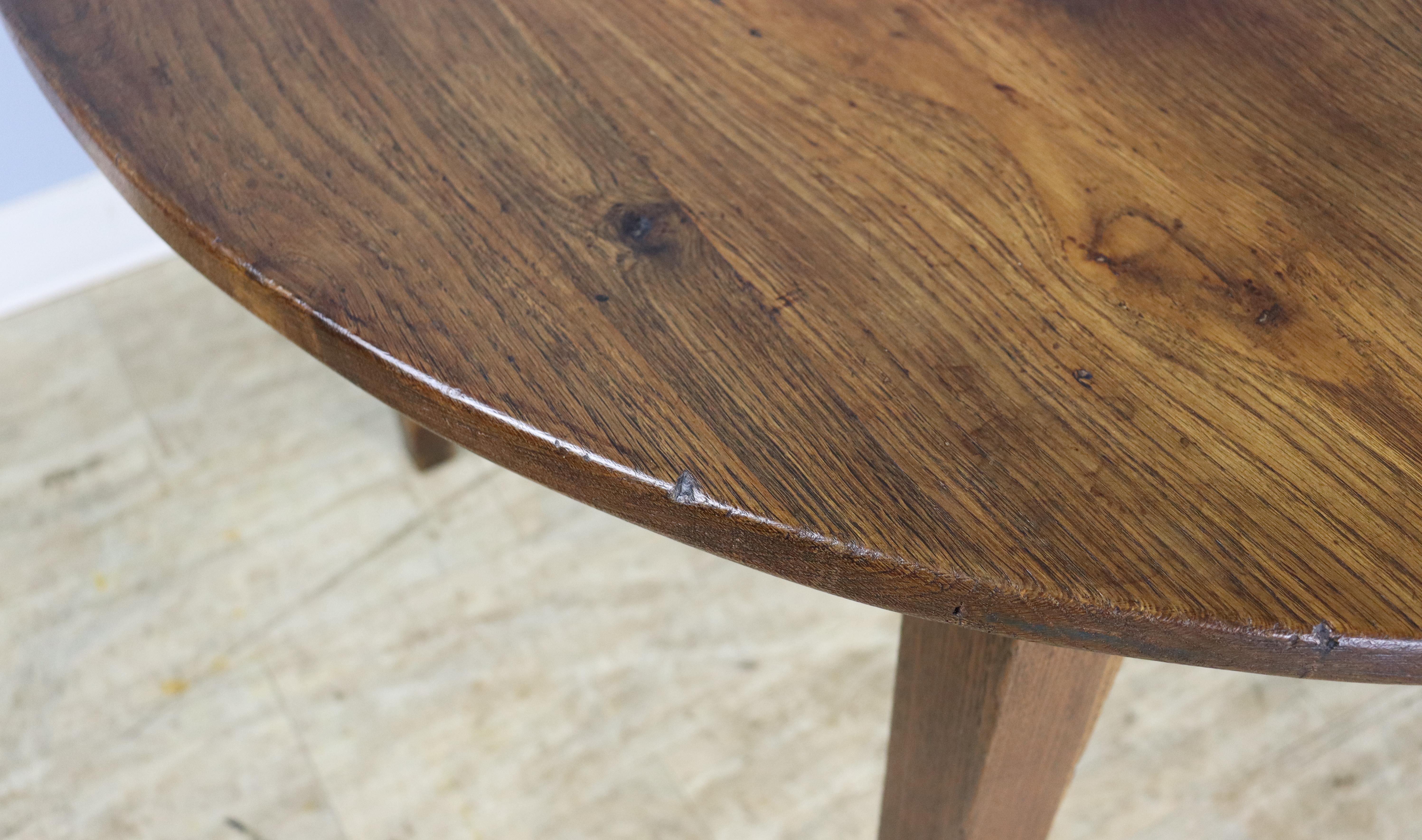 19th Century Round Country Oak Occasional Table For Sale