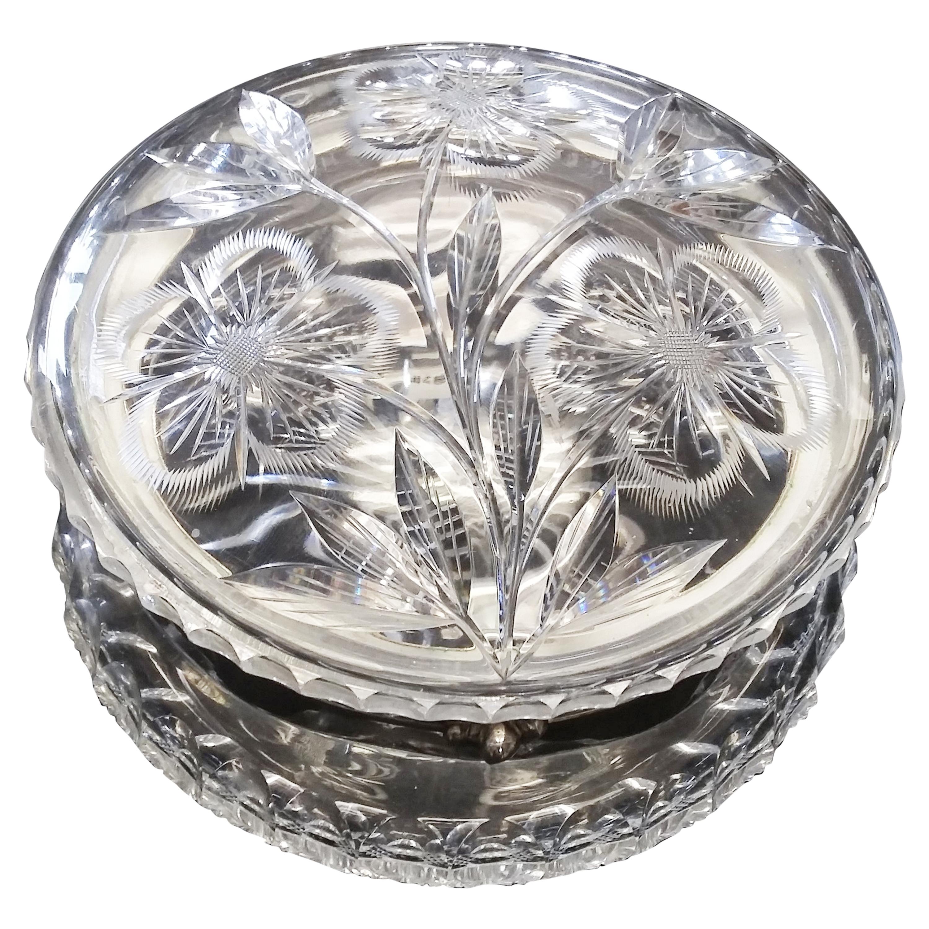 Boîte en cristal rond antique du 19ème siècle attribuée à Pairpoint Mfg Co. en vente