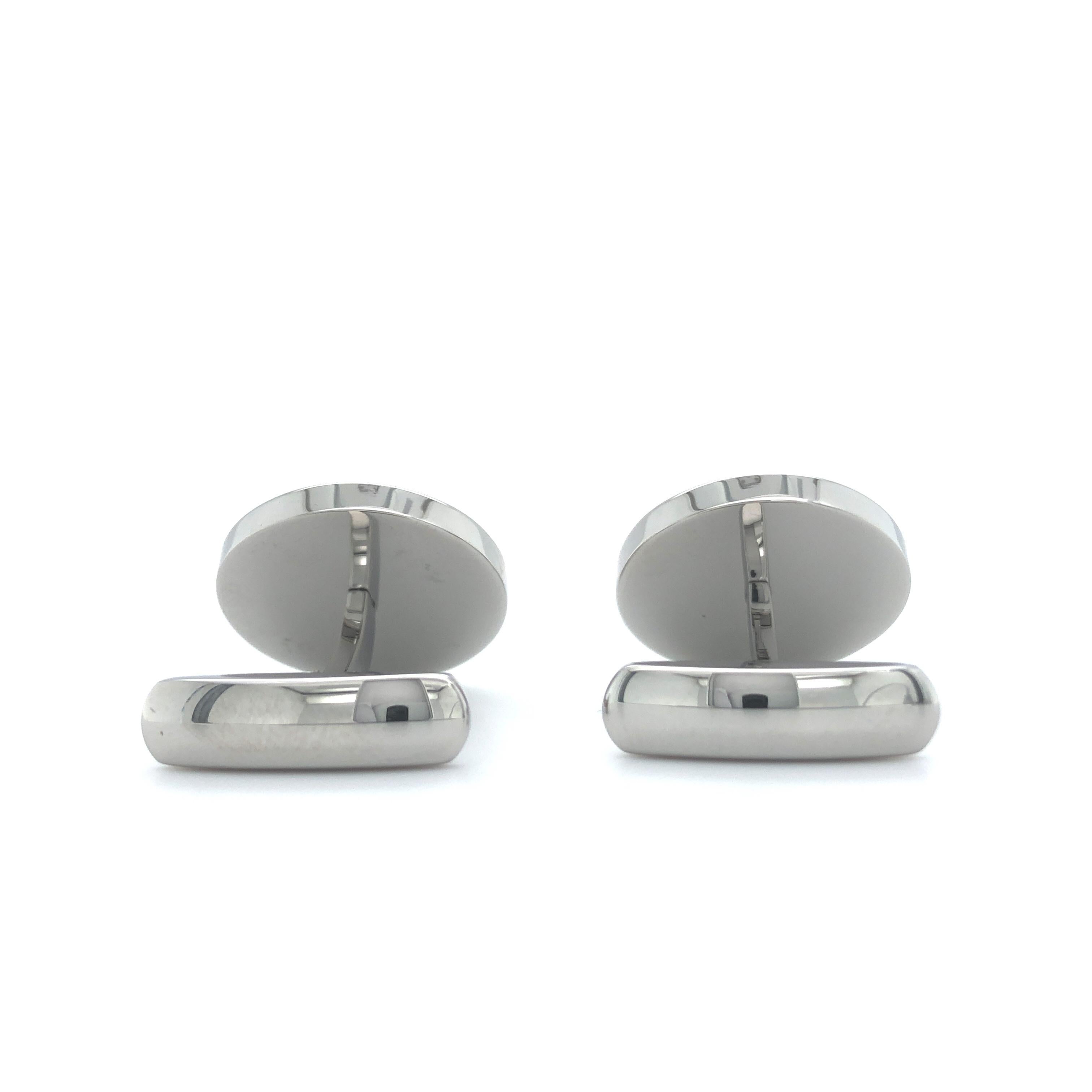 Boutons de manchette Hallmark en acier inoxydable avec nacre noire, diamants totaux en vente 1