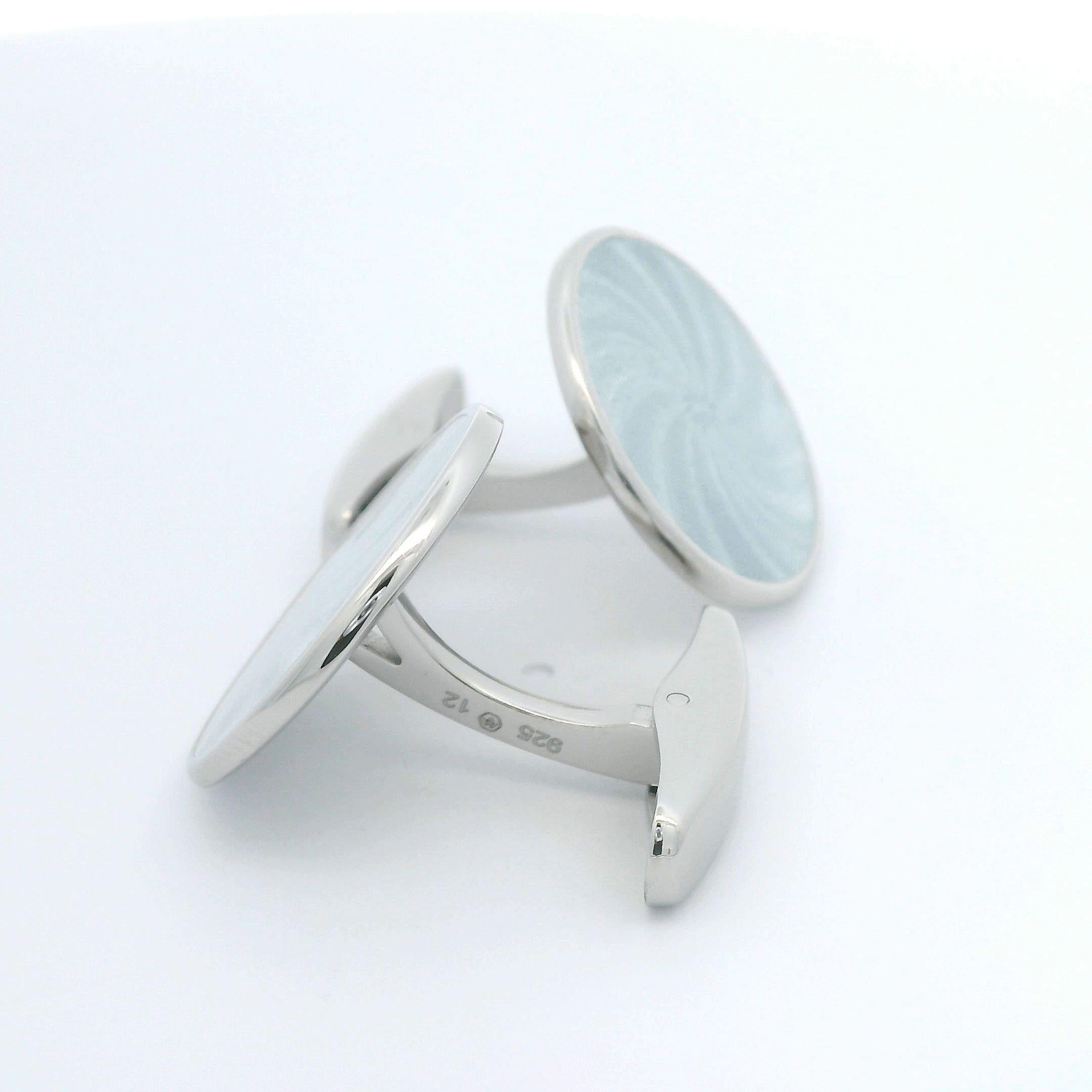 Men's Round Cufflinks - Sterling Silver - Silver Guilloche Enamel - Diameter 20 mm For Sale
