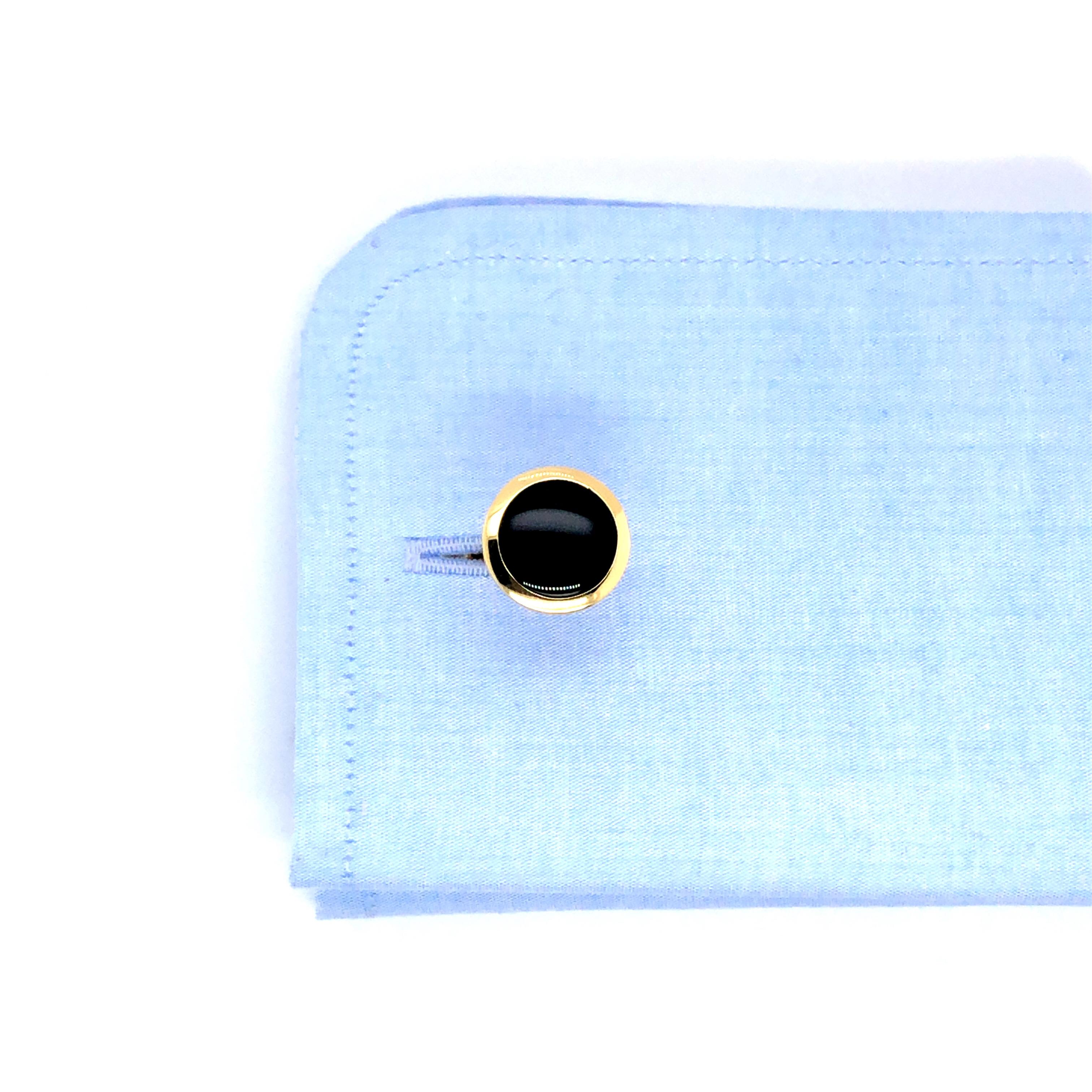 Round Cufflinks with Domed Bezel, 18k Yellow Gold, Onyx Inlays For Sale 3