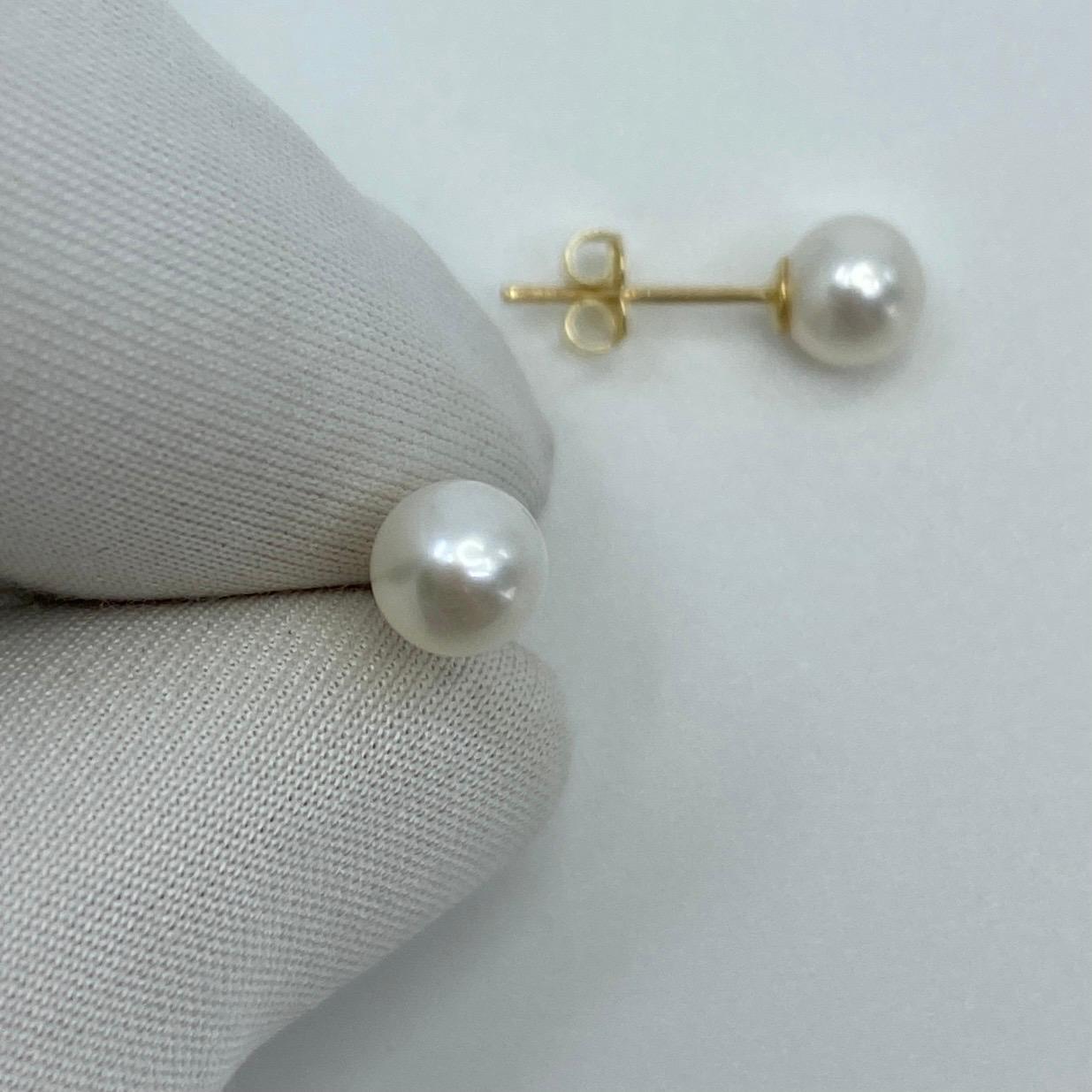 Round Cut Round Cultured Freshwater White Pearl 9k Yellow Gold Earring Studs