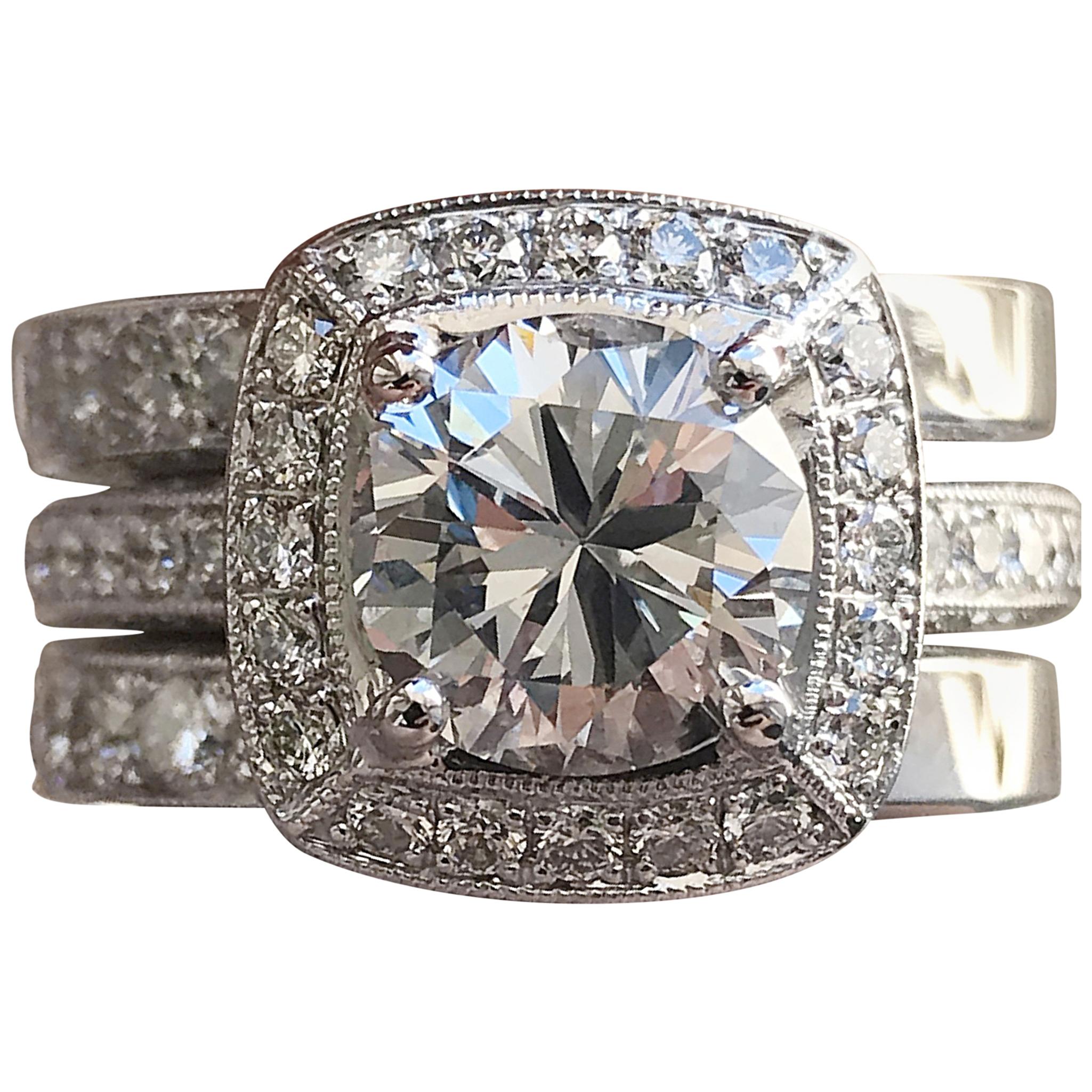 Runder Cushion Halo Diamantring und passende Bänder 14k W, Ben Dannie