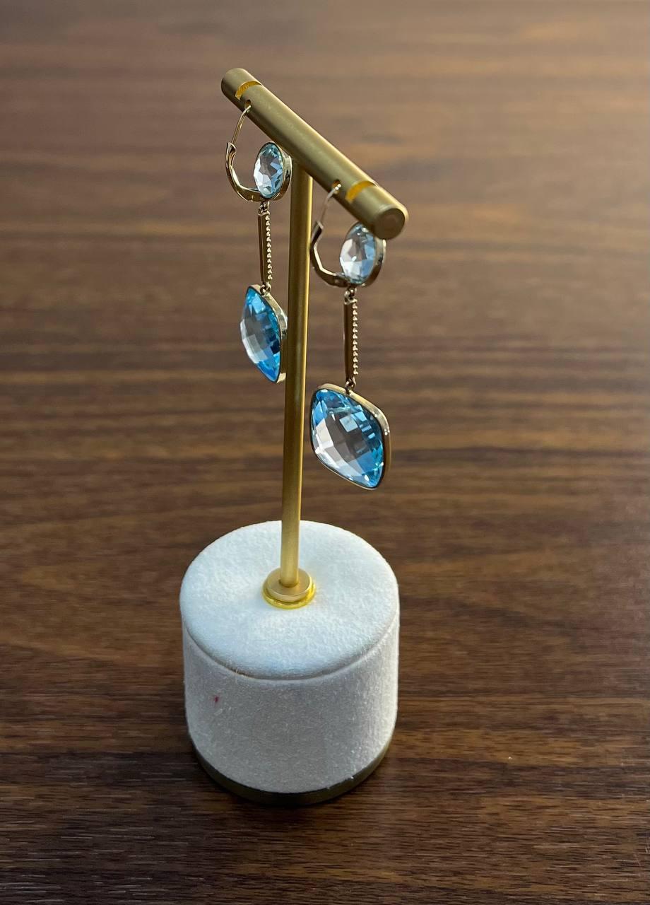 Pendientes de oro de 14 quilates en forma de cojín redondo con diamantes y topacio azul en venta 8