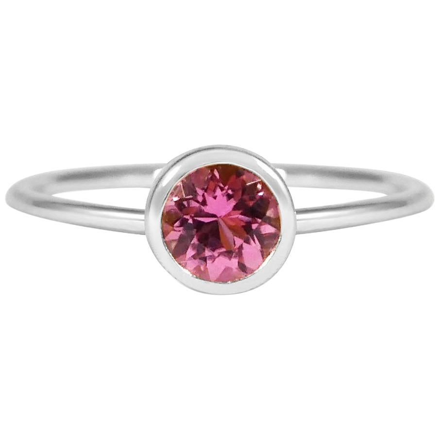 Rundschliff 0,50 Karat rosa Turmalin 18 Karat Weißgold Solitär Ring im Angebot