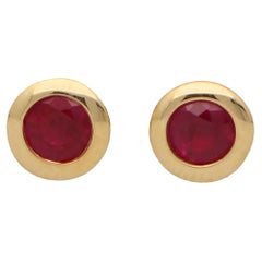 Round Cut 0.47ct Ruby Stud Earrings Set in 18k Yellow Gold