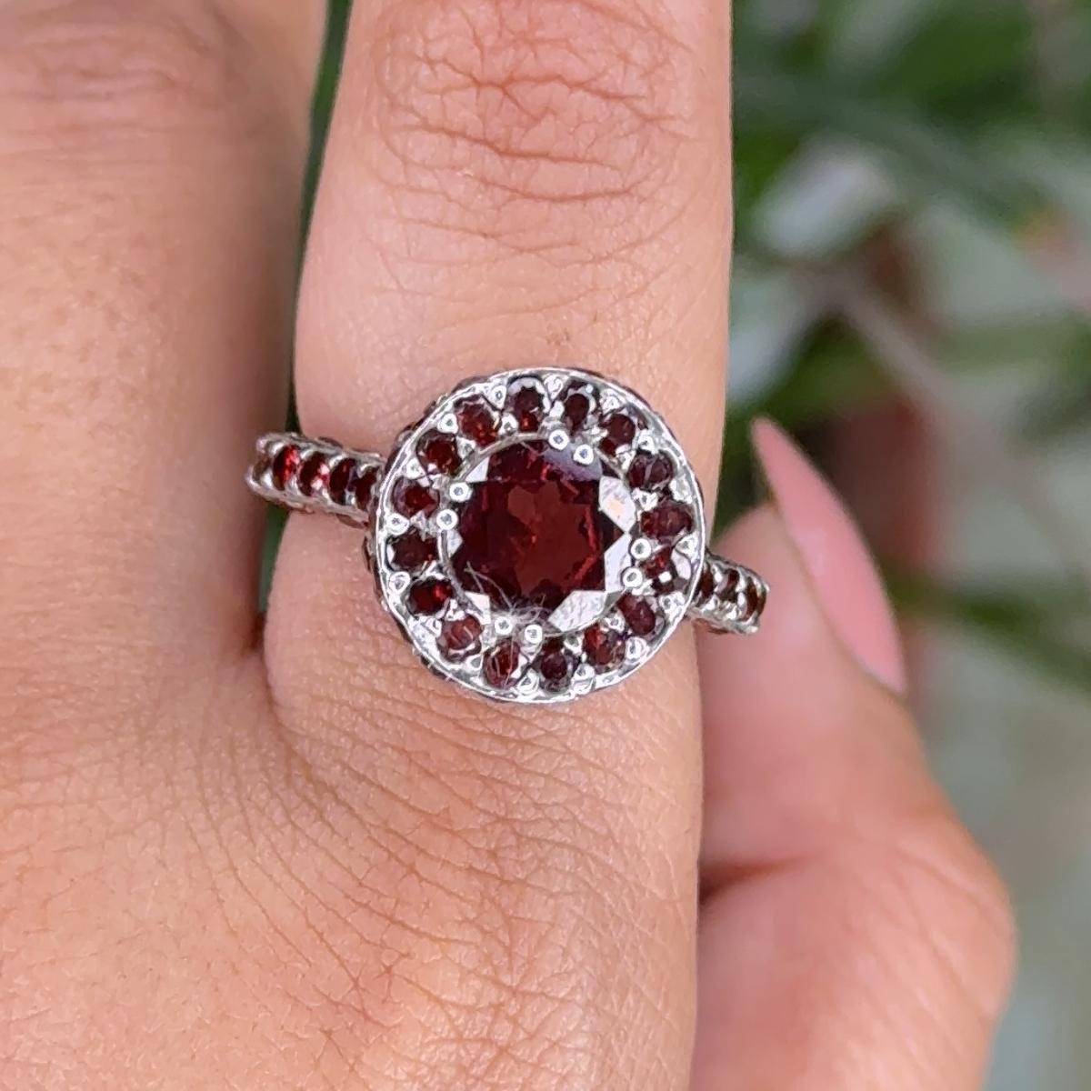 For Sale:  Round Cut 4.85 crt Garnet Dome Ring in 925 Sterling Silver Gift for Mother 2
