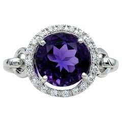 Rundschliff Amethyst und Diamant-Halo-Cocktailring aus 14 Karat Weißgold